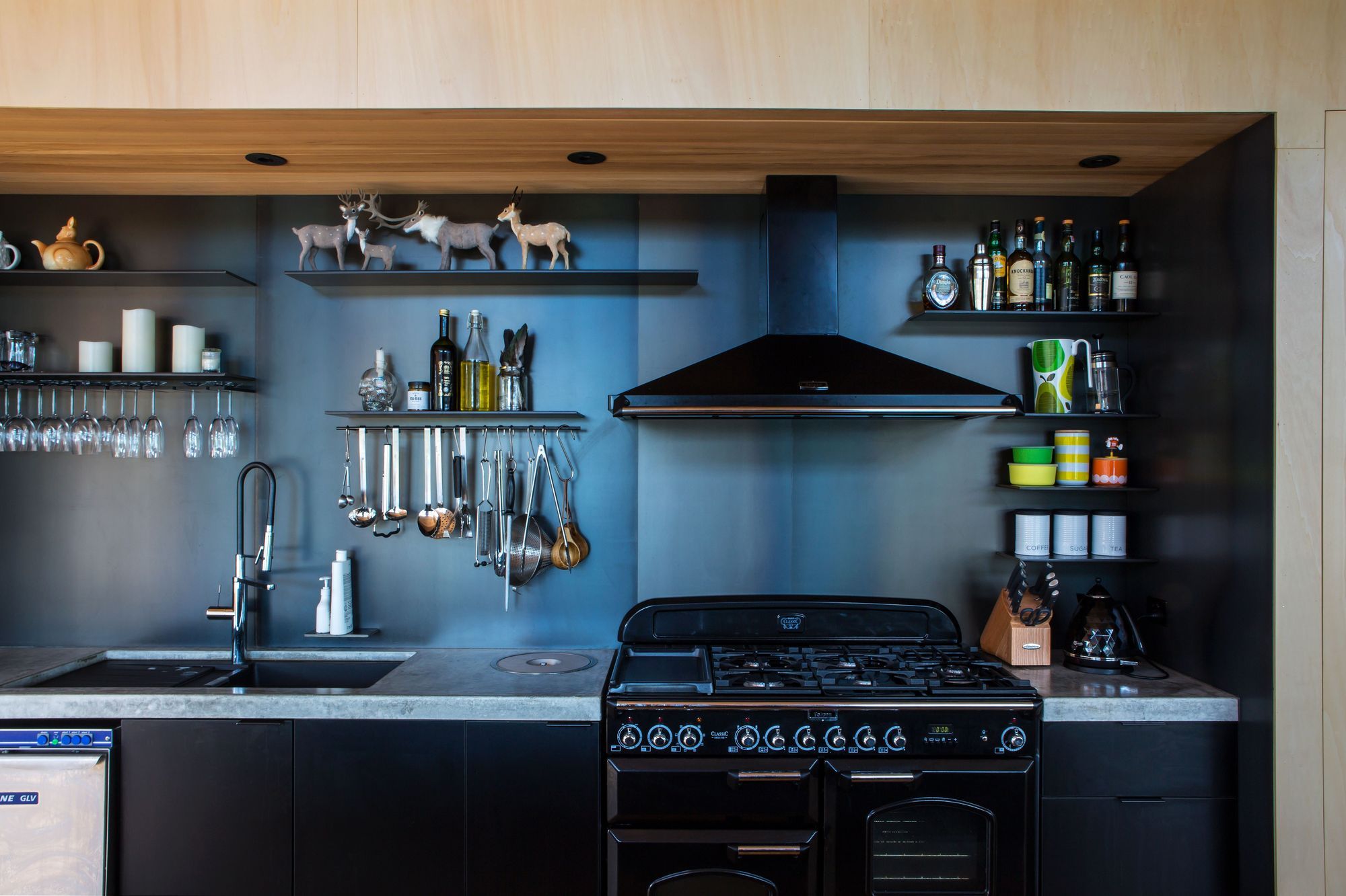 Kawau House, Lot 101