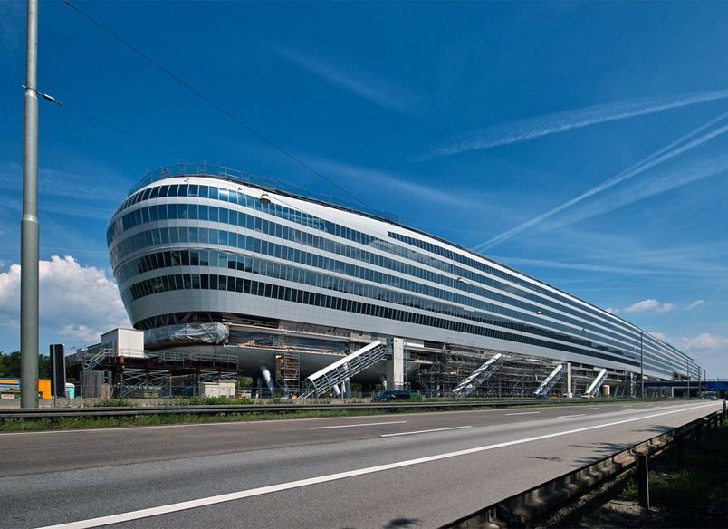 The Squaire (airrail Center)