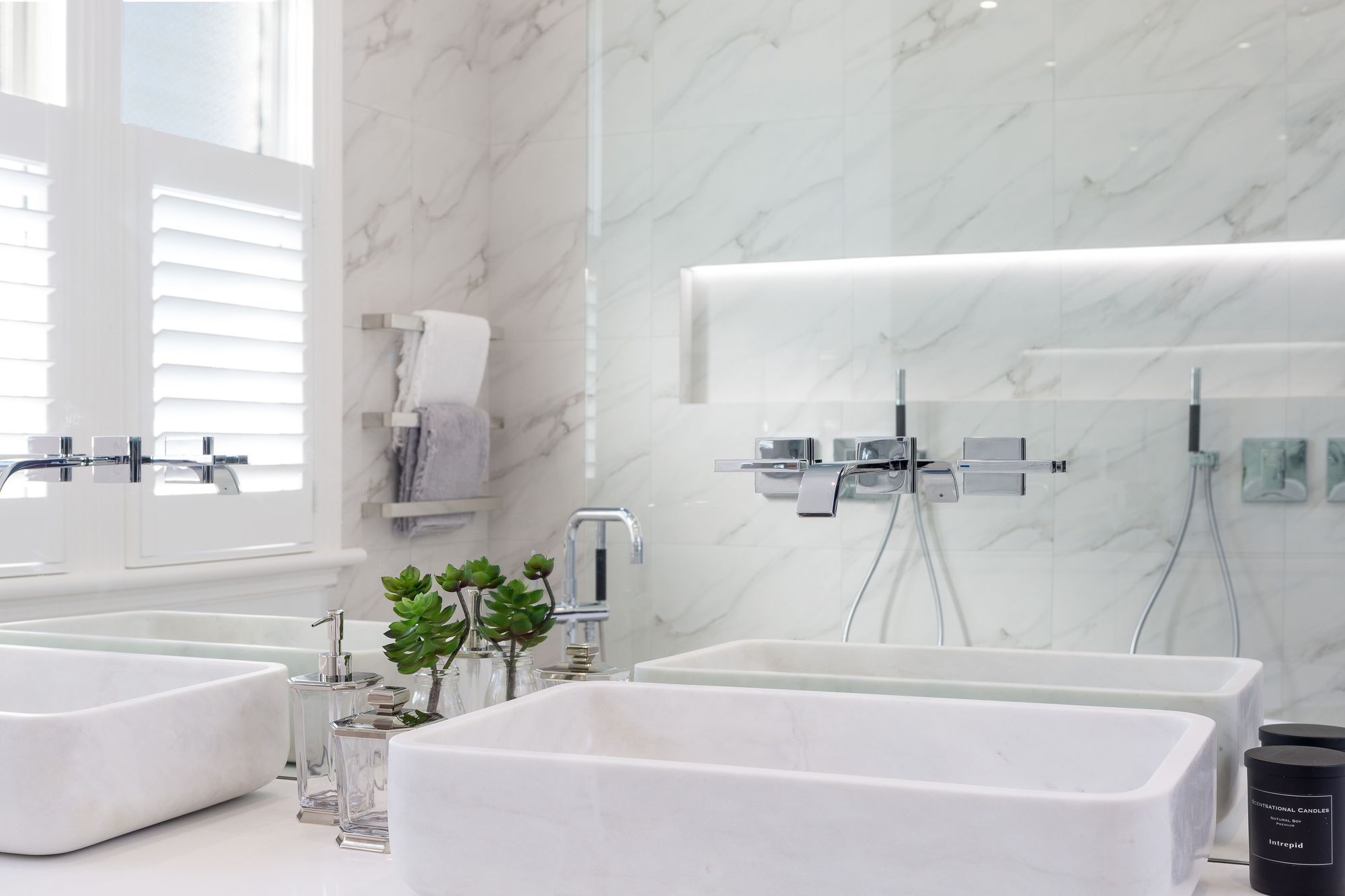 Modern Bathroom