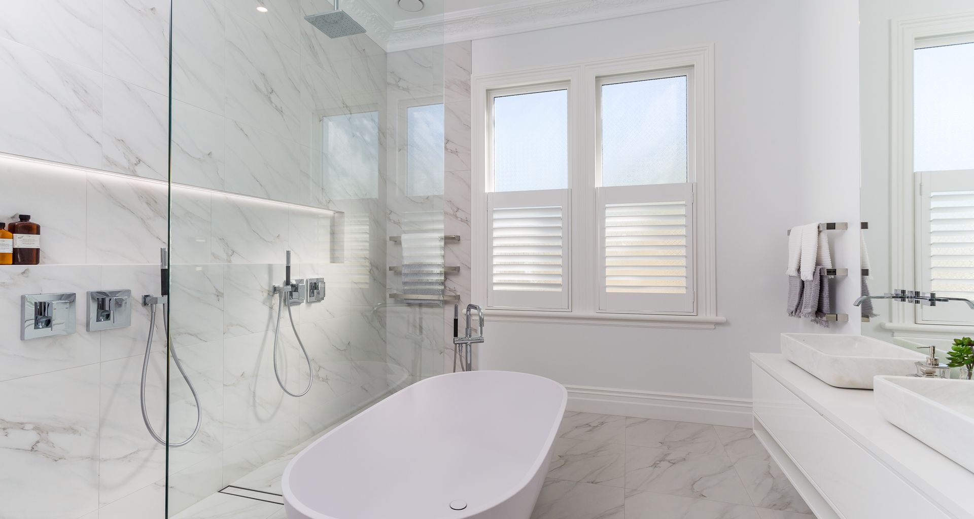 Modern Bathroom banner