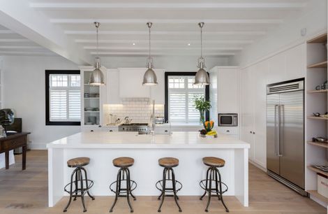 Mt Eden Kitchen by Sue Gillbanks