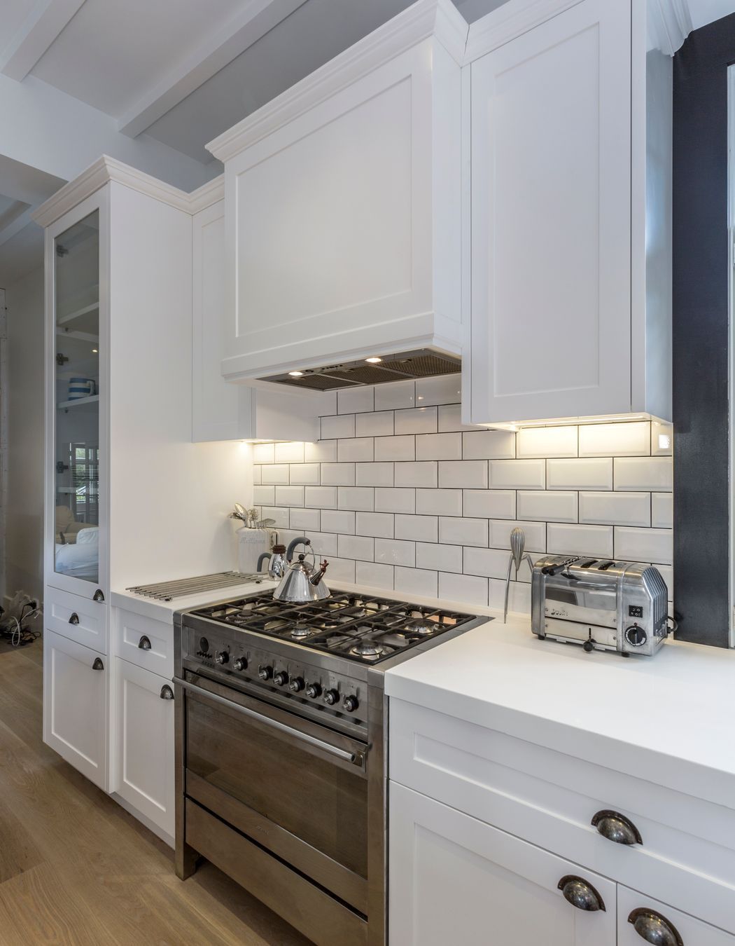 Mt Eden Kitchen by Sue Gillbanks