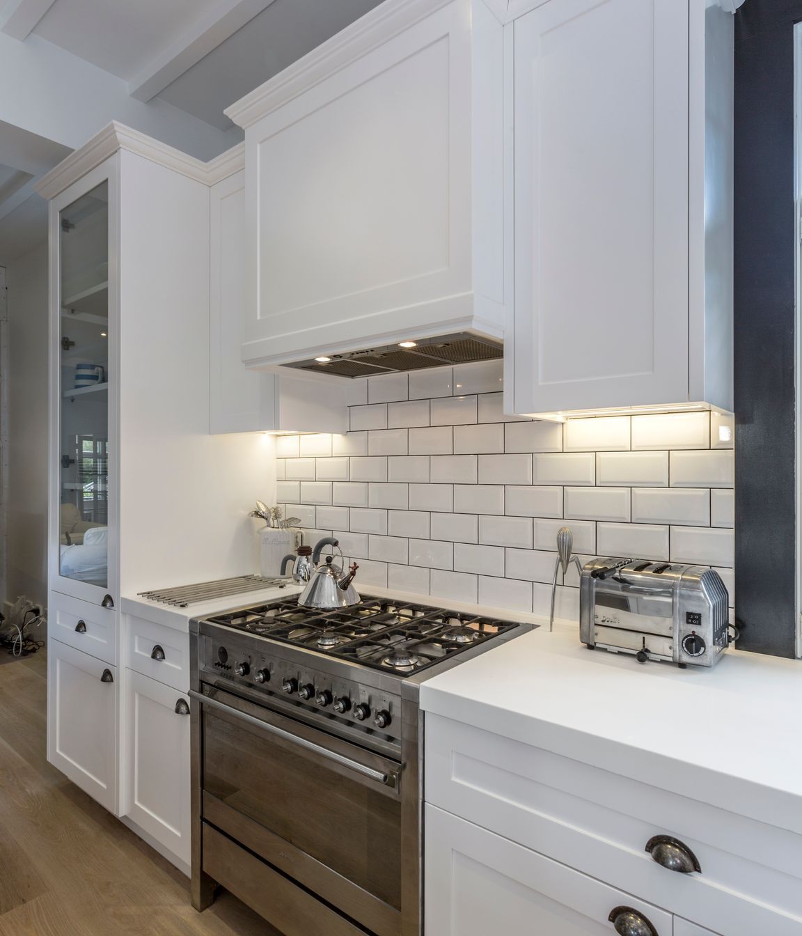 Mt Eden Kitchen by Sue Gillbanks
