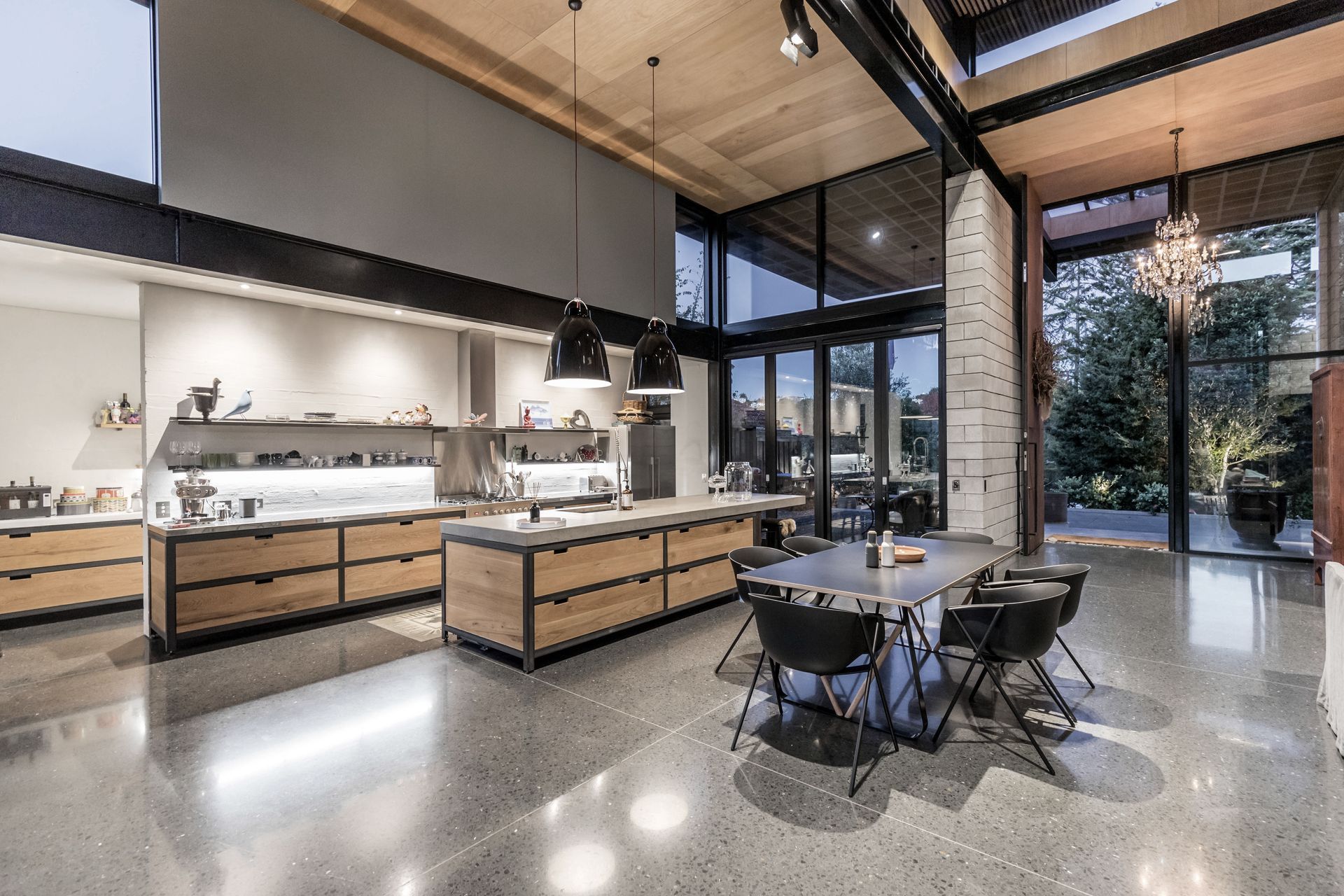 Auckland Feature House Davis Project