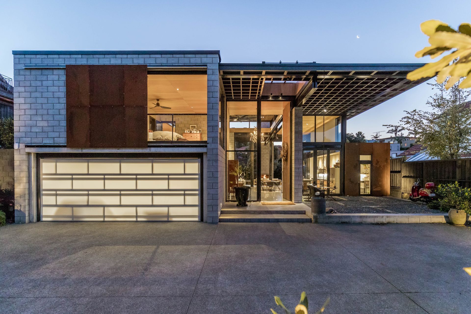 Auckland Feature House Davis Project