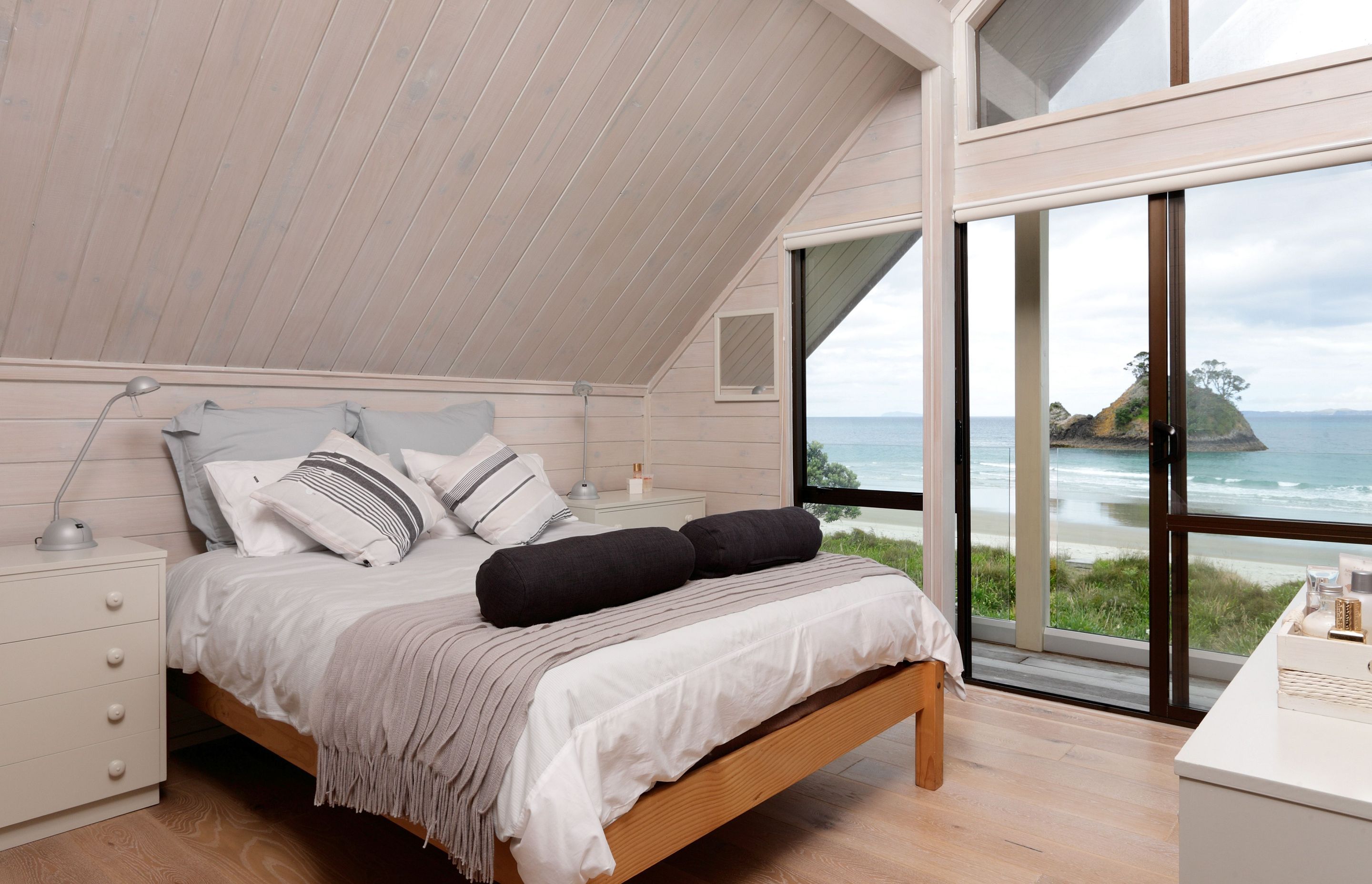 Whangapoa Beach House