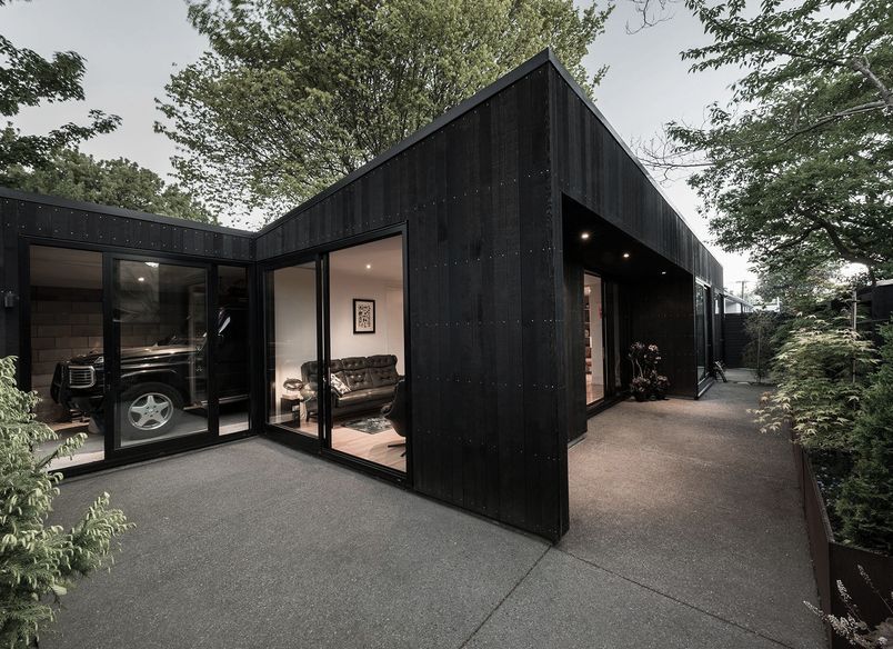 Bachelor Pad