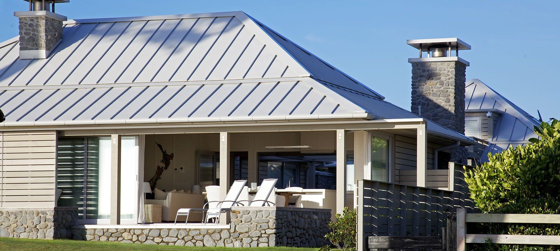 Coromandel Bach, 2012 banner