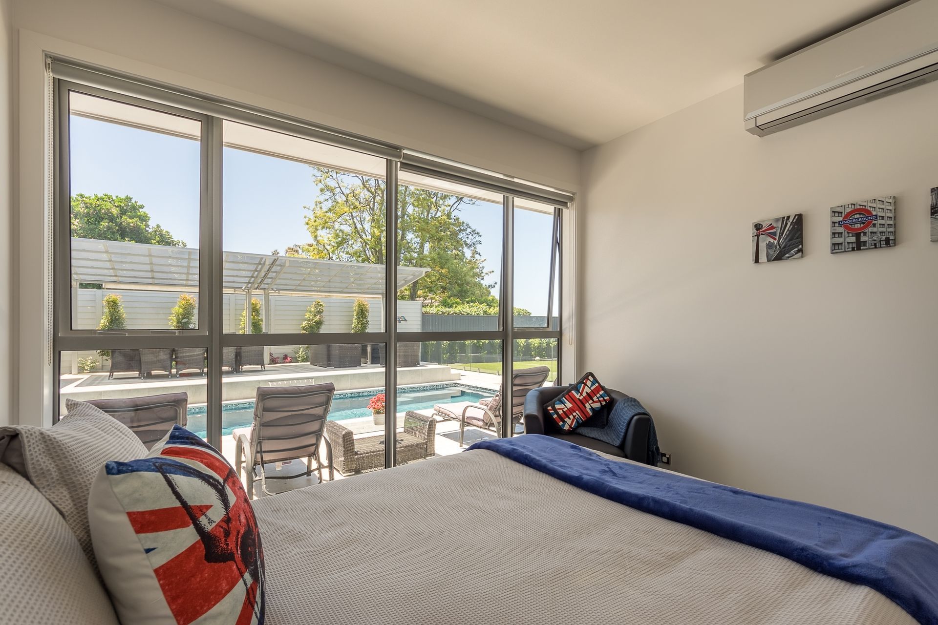 House by the sea in Auckland