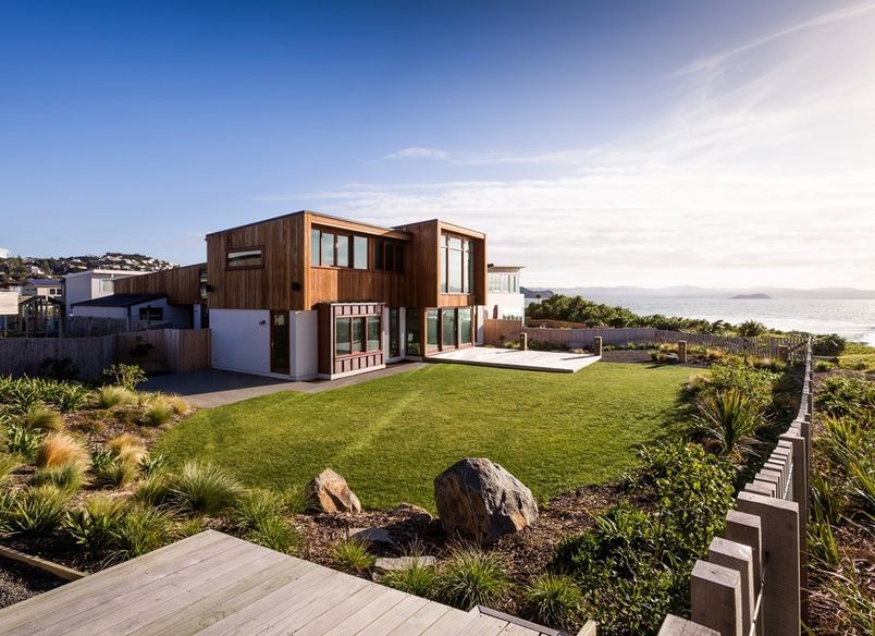Seatoun Coastal Executive Home