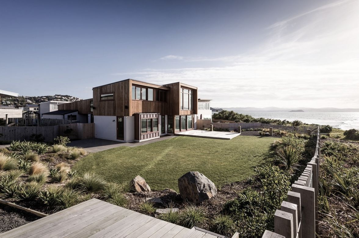 Seatoun Coastal Executive Home