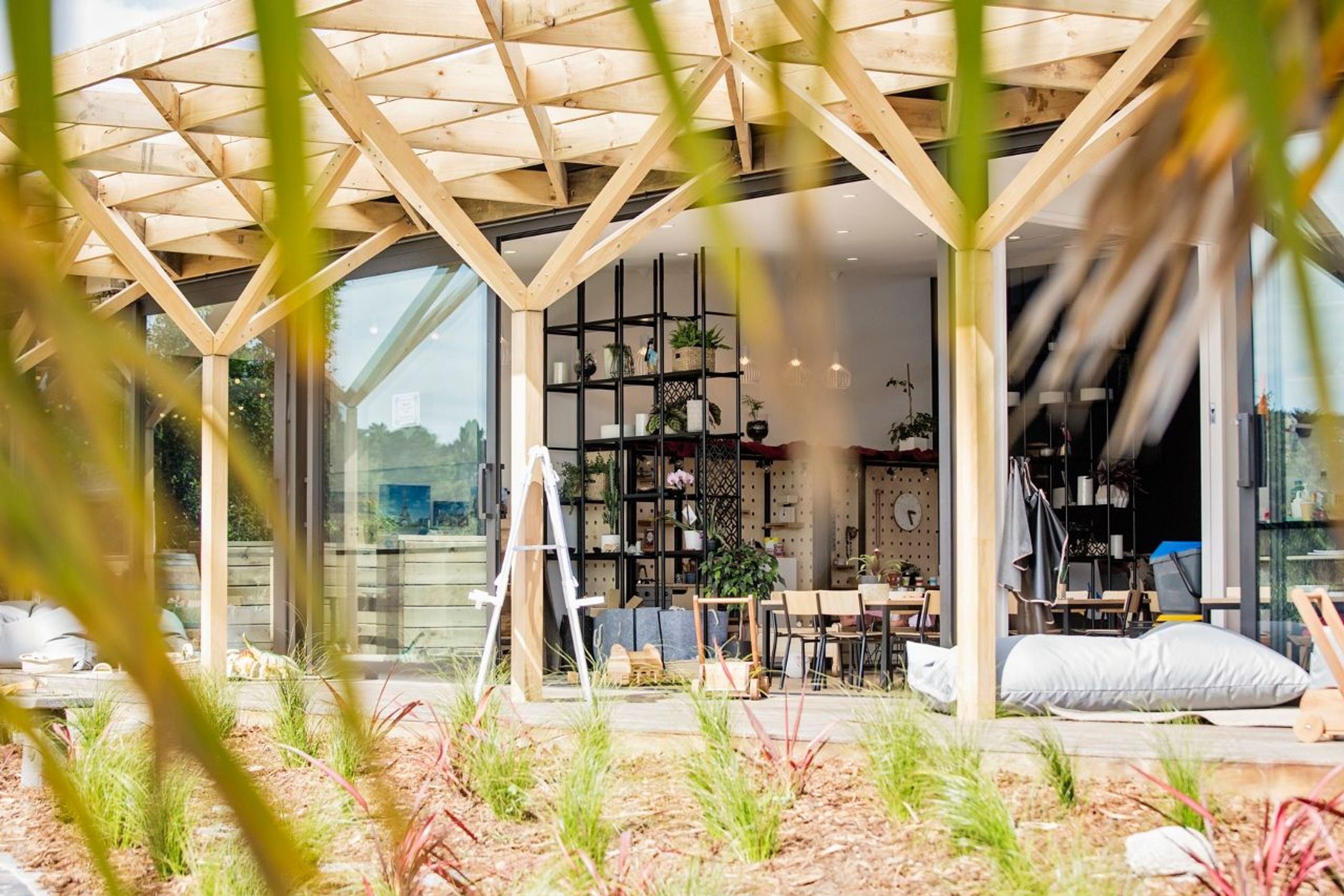 New Shoots Children’s Centre / Source Café