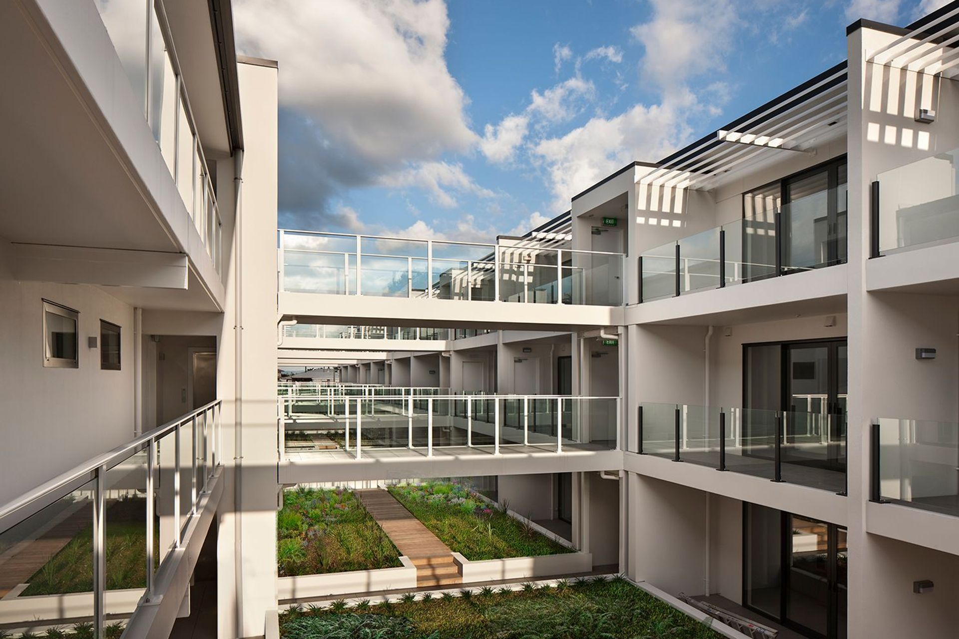 Thompson Park Apartments