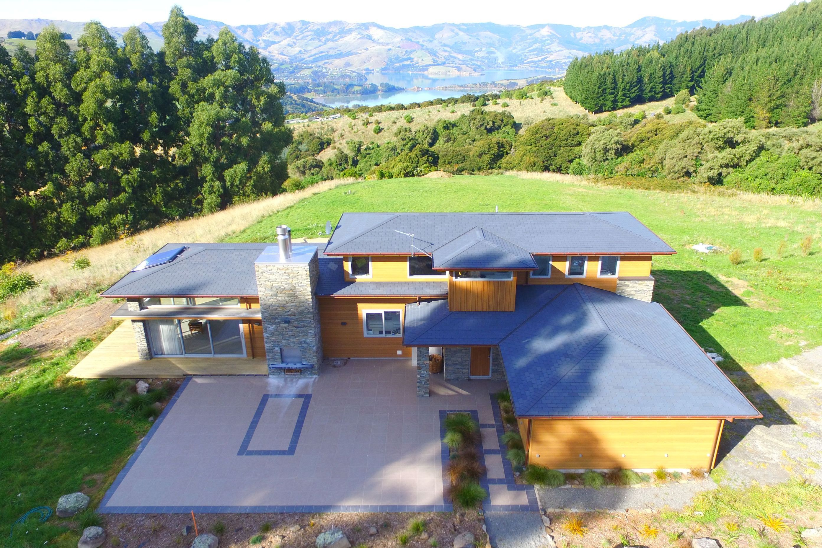 Barrys Bay House