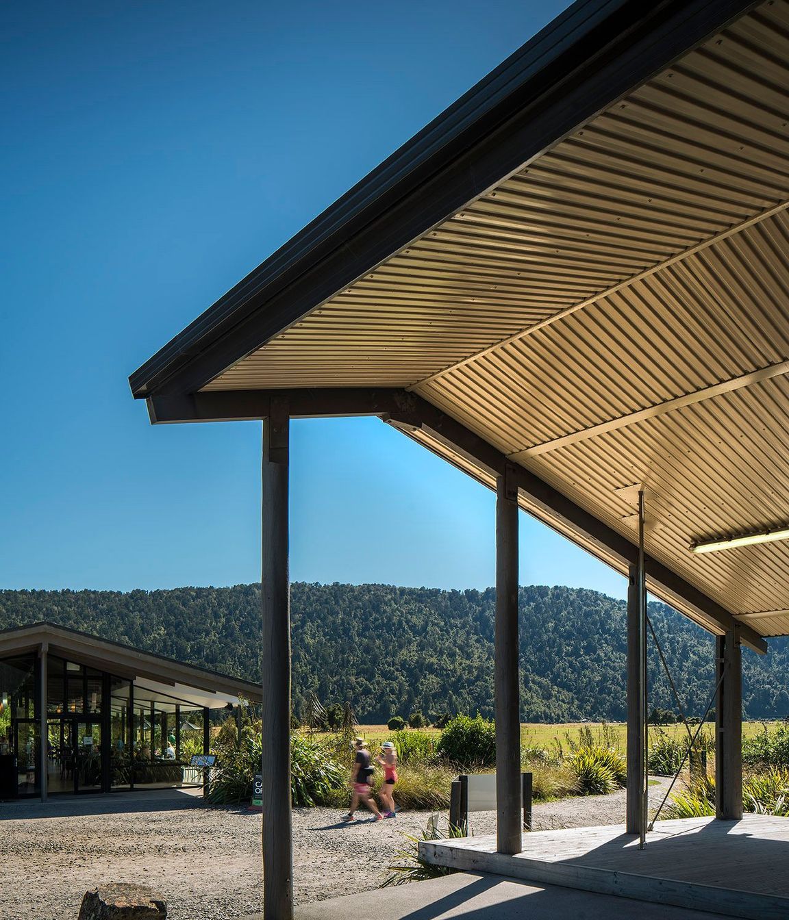 Lake Matheson Visitor Centre