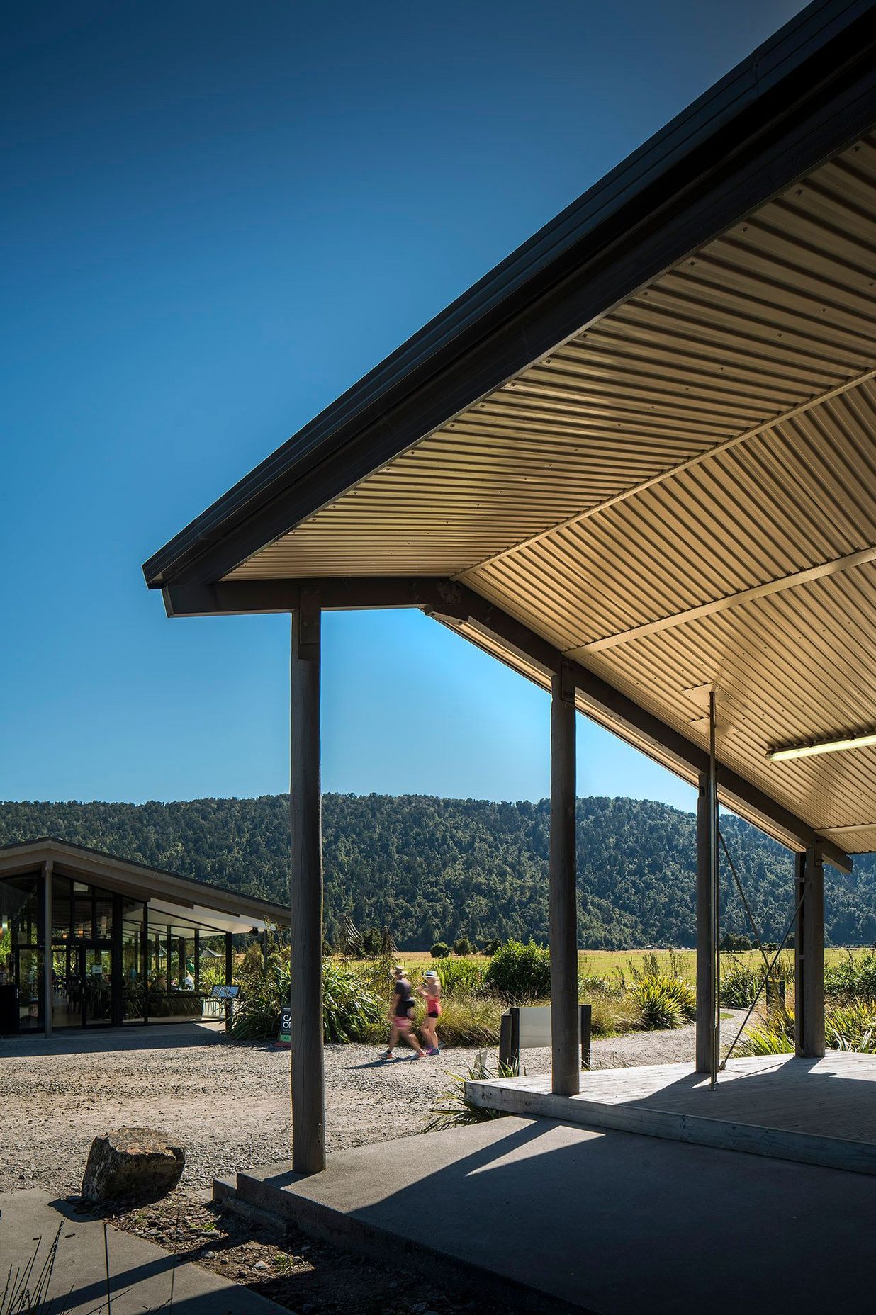 Lake Matheson Visitor Centre