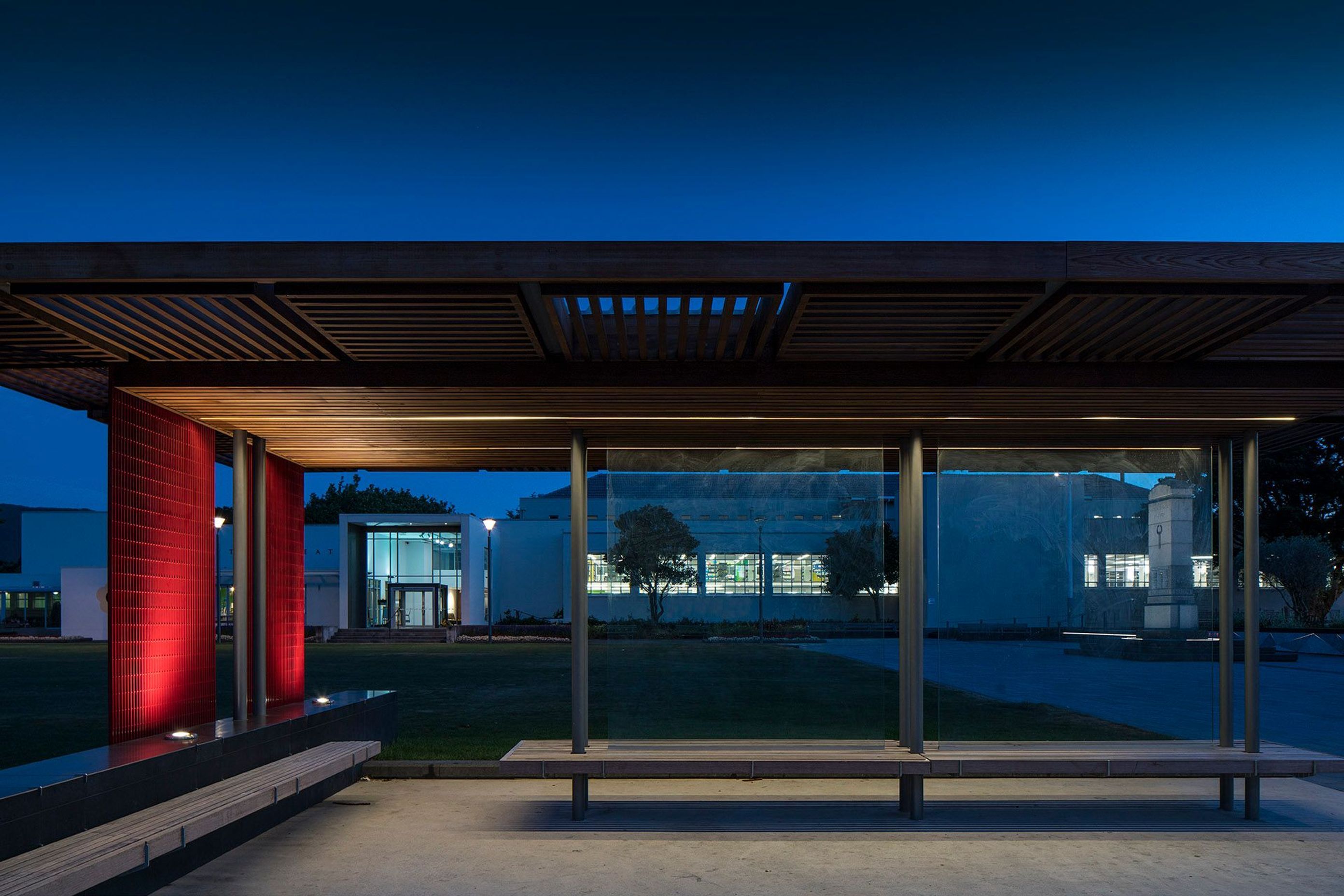 Anzac Bus Shelter - Lower Hutt