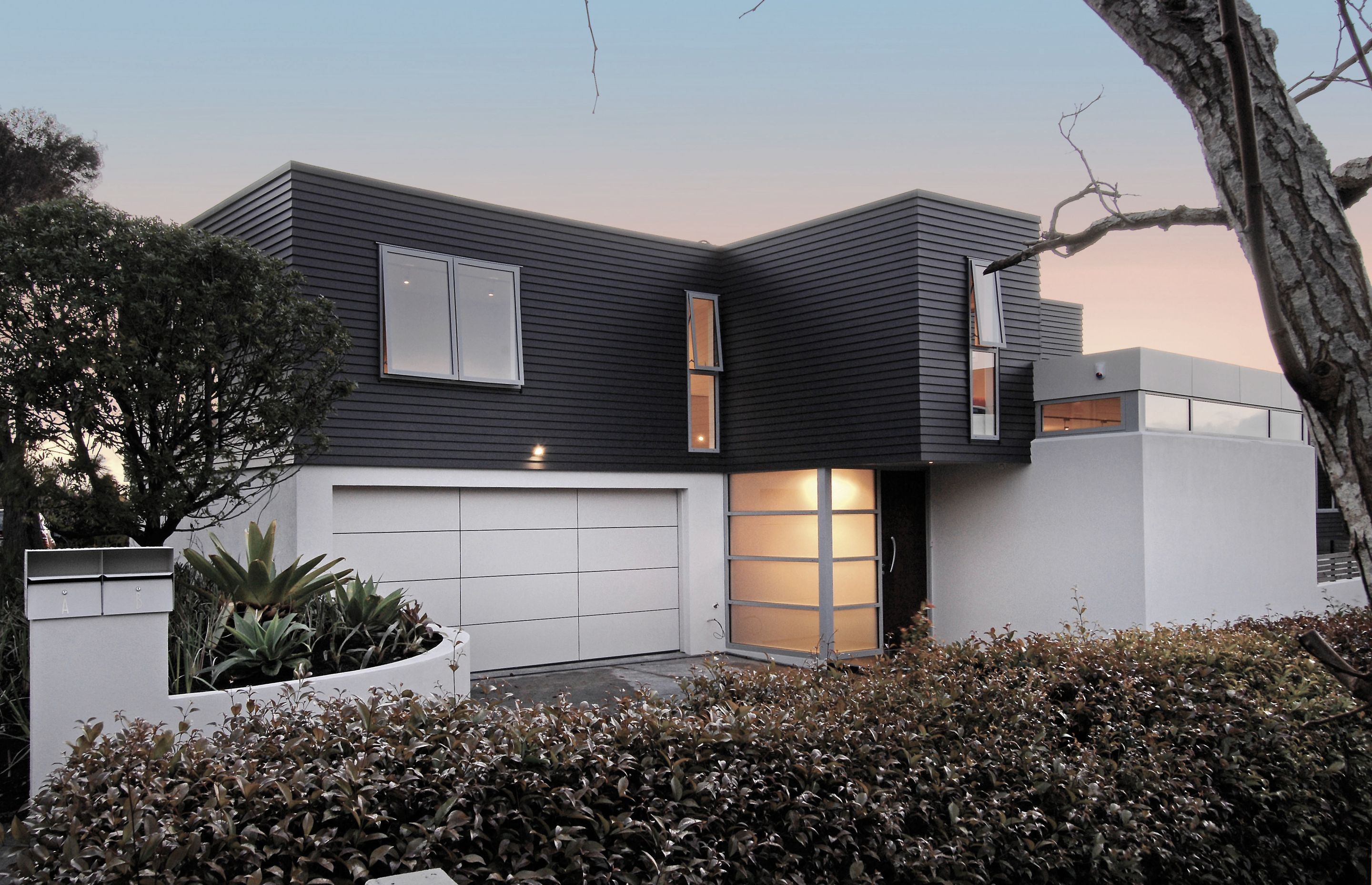 SUSTAINABLE HOUSE DESIGN - MEADOWBANK HOUSES