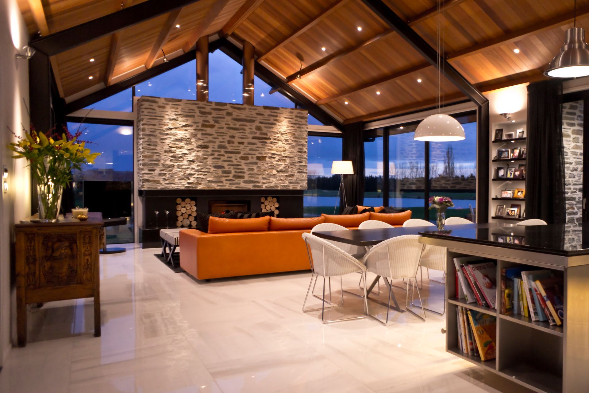 Trenzseater Interior Design banner