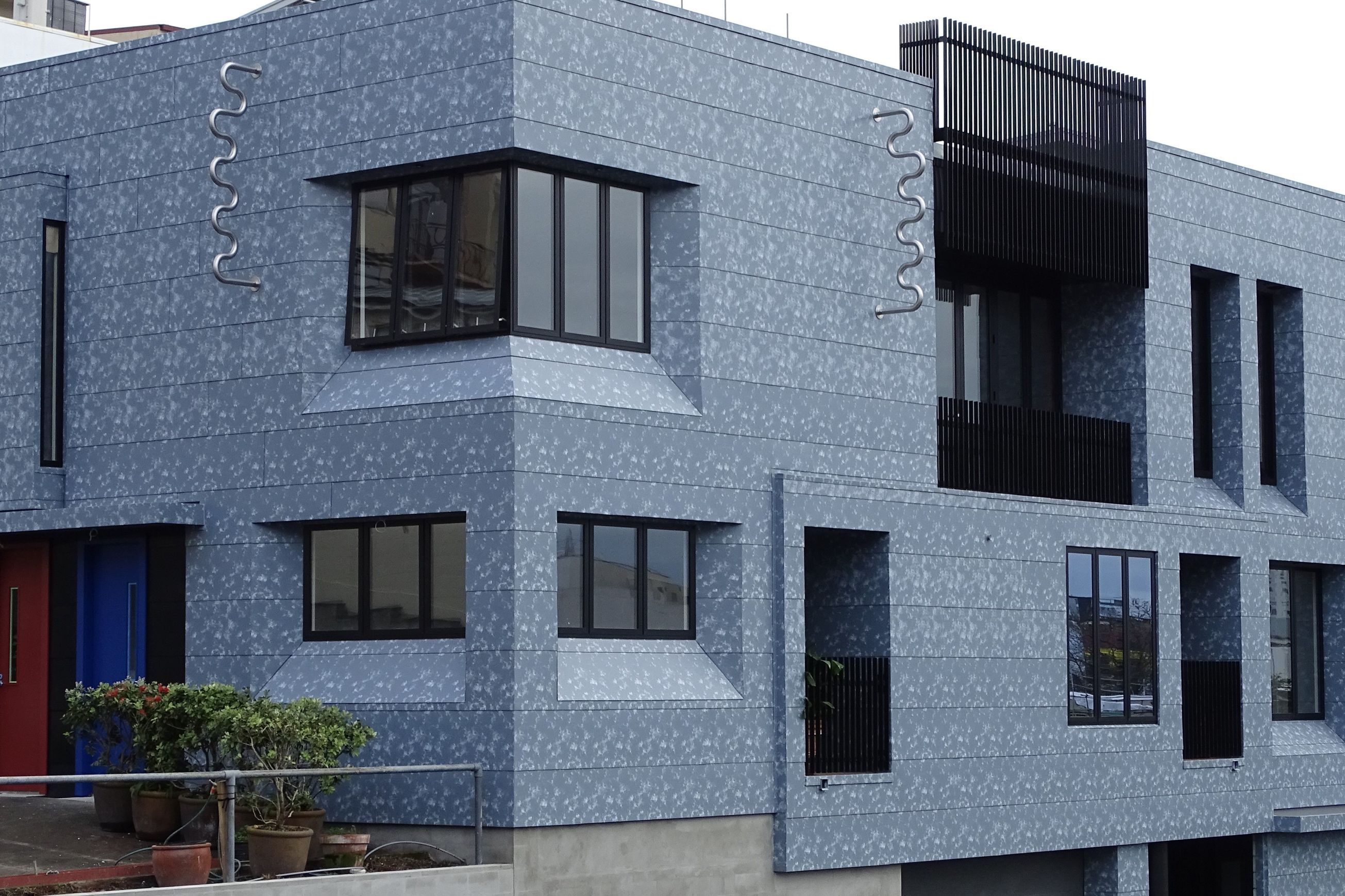 EURAMAX | EuraDesign (Decor Finishes)