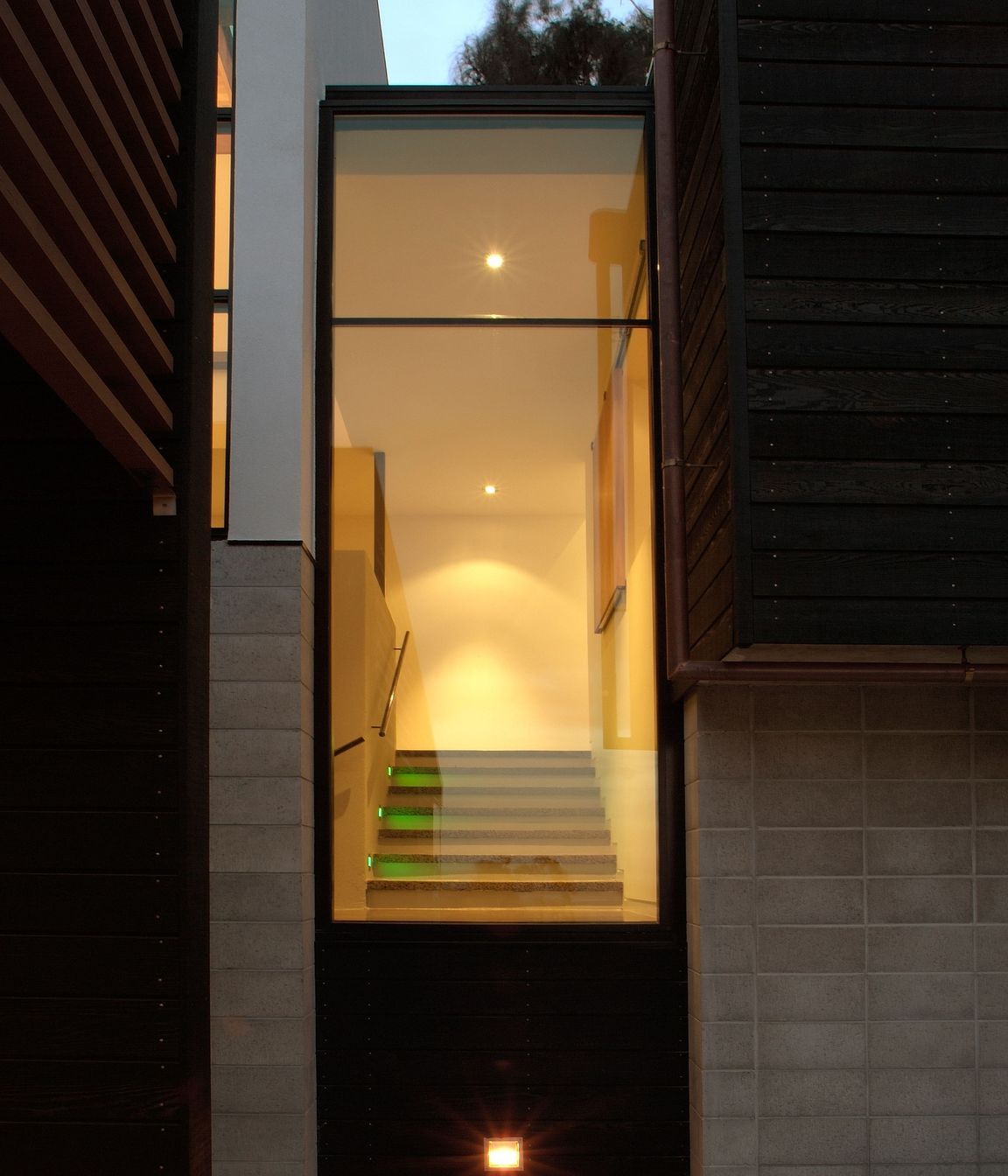 RED ROCK LANE HOUSE