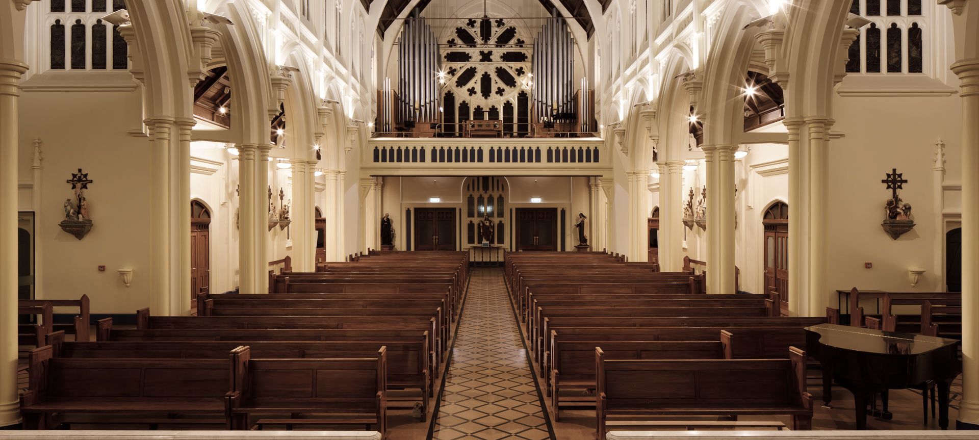 St Mary of the Angels, Wellington banner