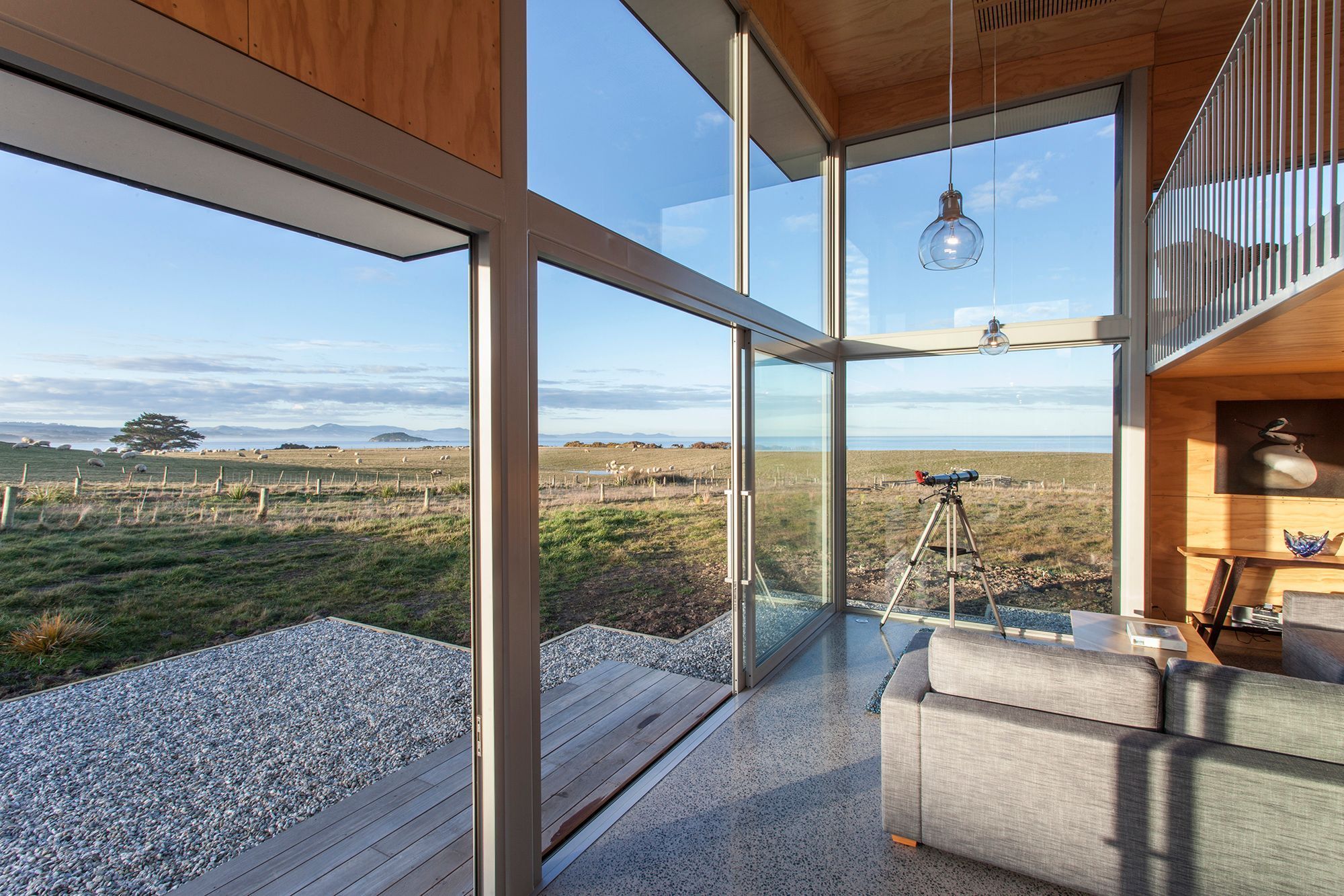 Taieri Mouth Crib