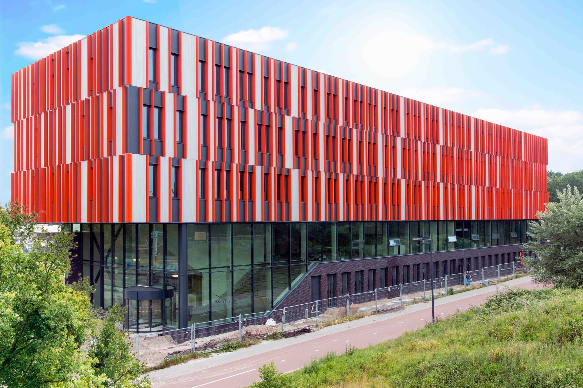 The Hout & Meubileringscollege