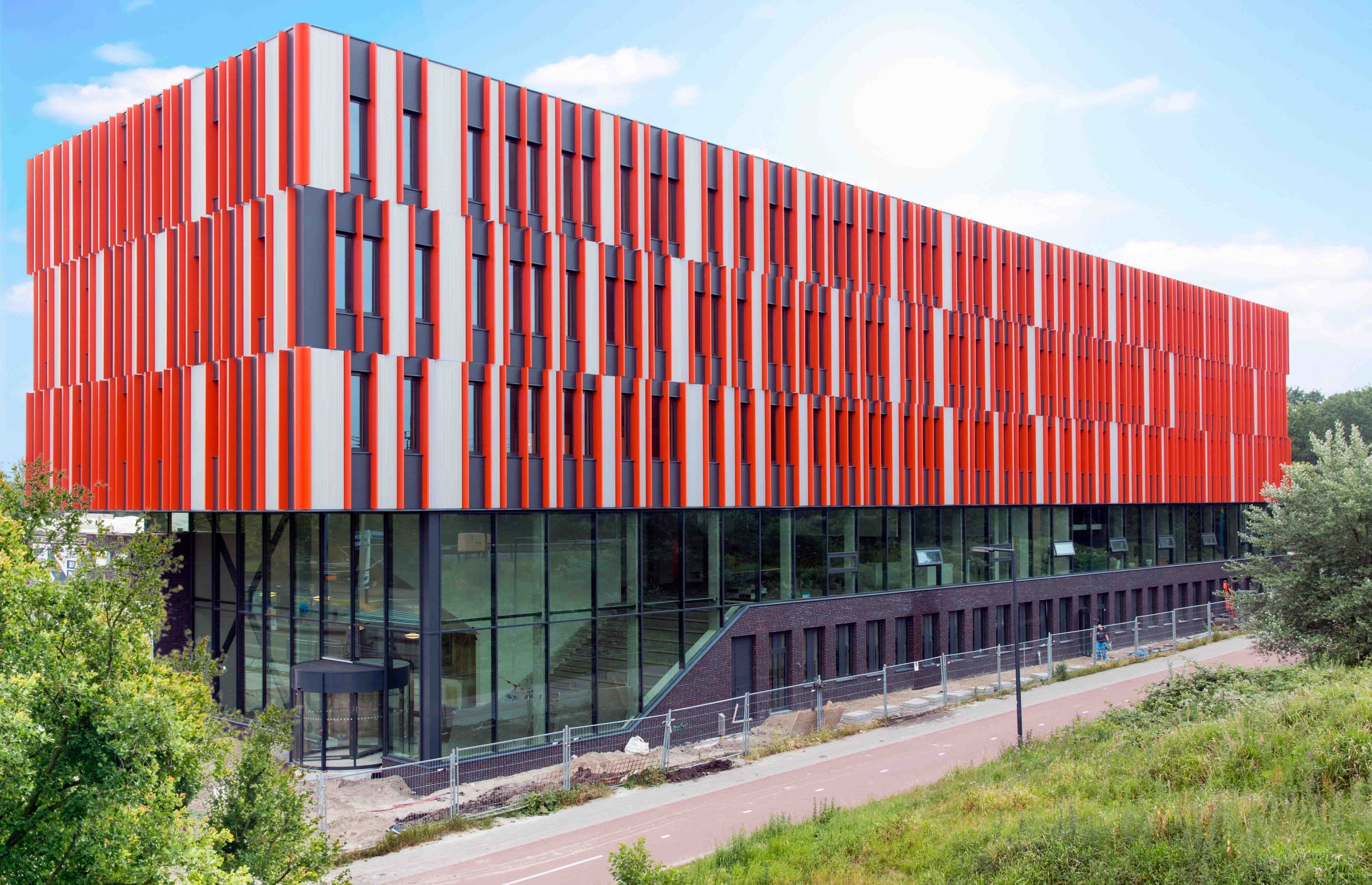The Hout & Meubileringscollege