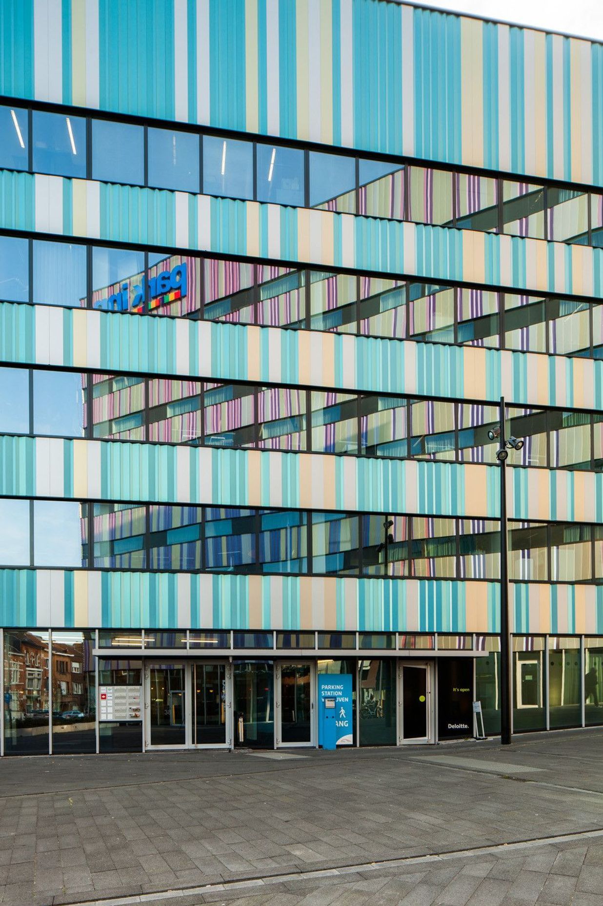KOP VAN KESSEL BUILDING