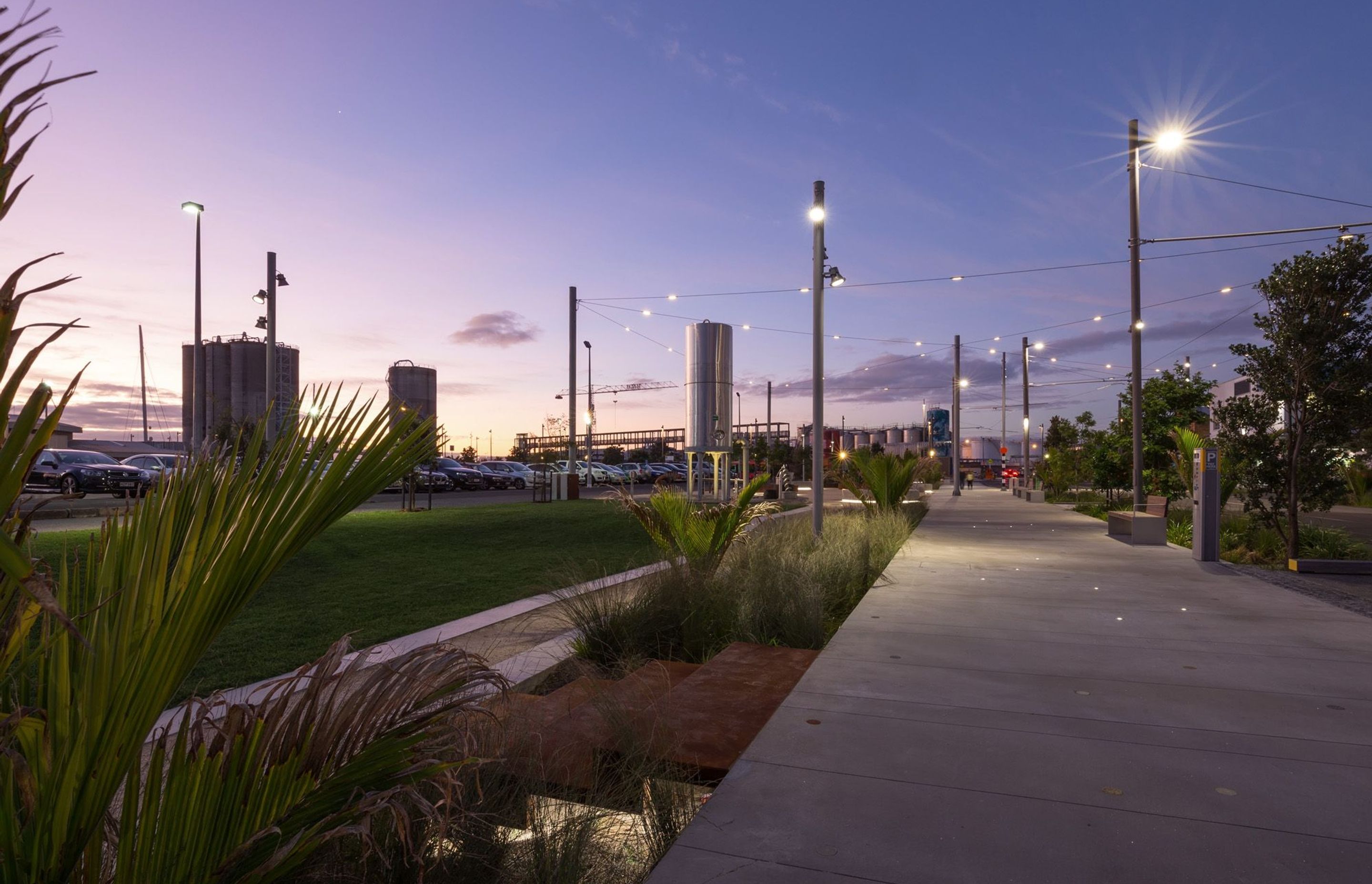 LandLAB - Westhaven Promenade and Daldy Street Linear Park