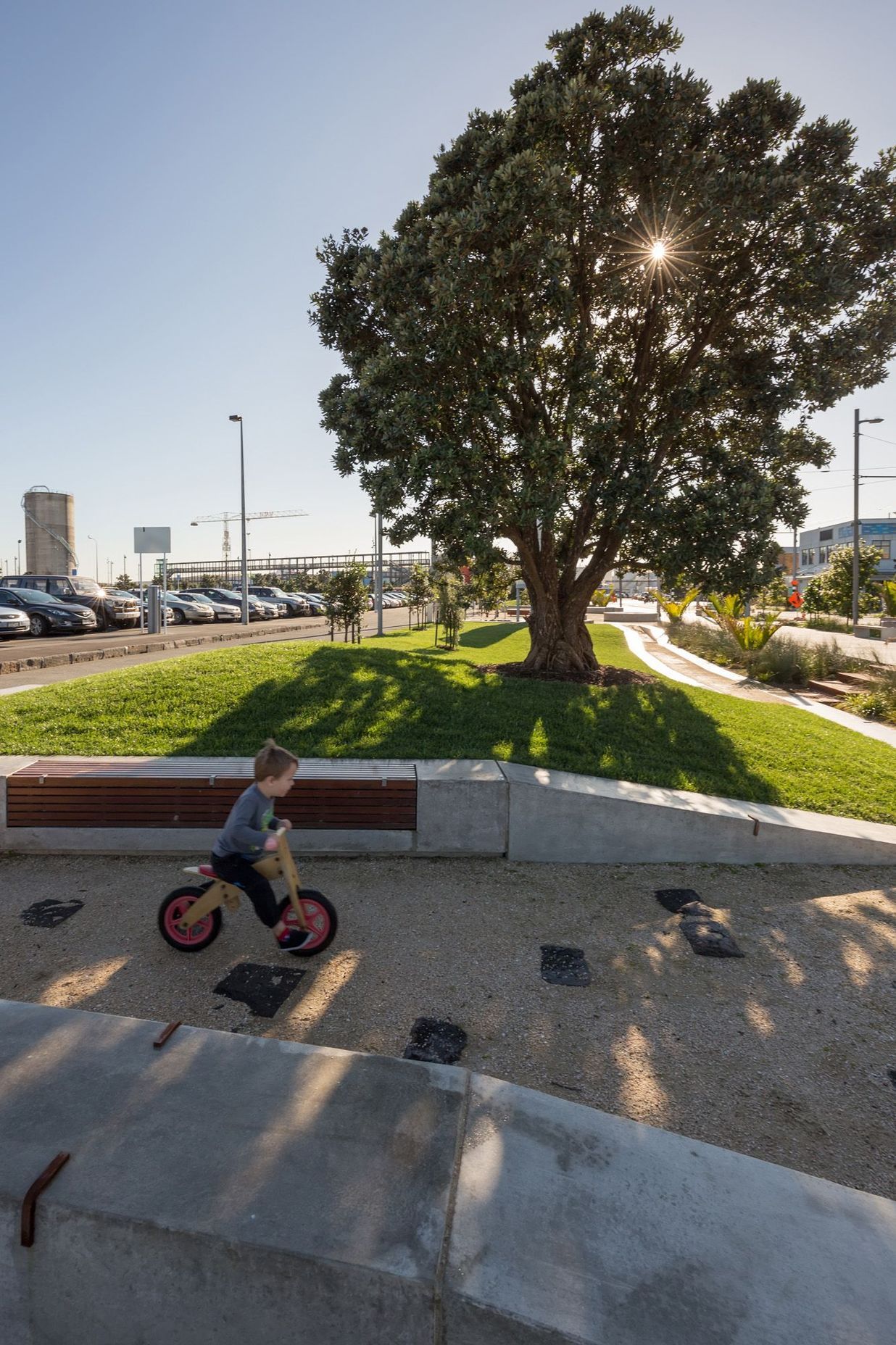 LandLAB - Westhaven Promenade and Daldy Street Linear Park