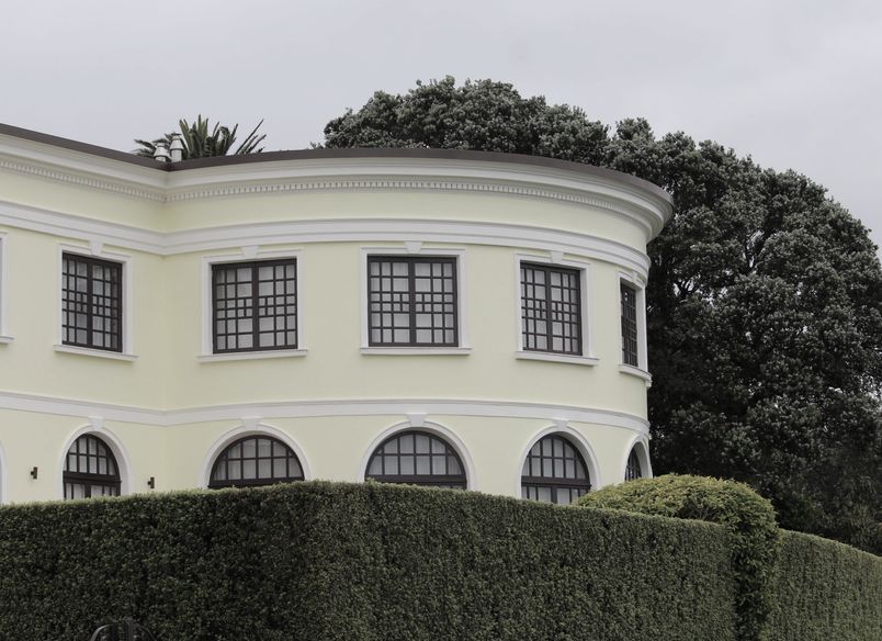 Paratai Drive Mansion