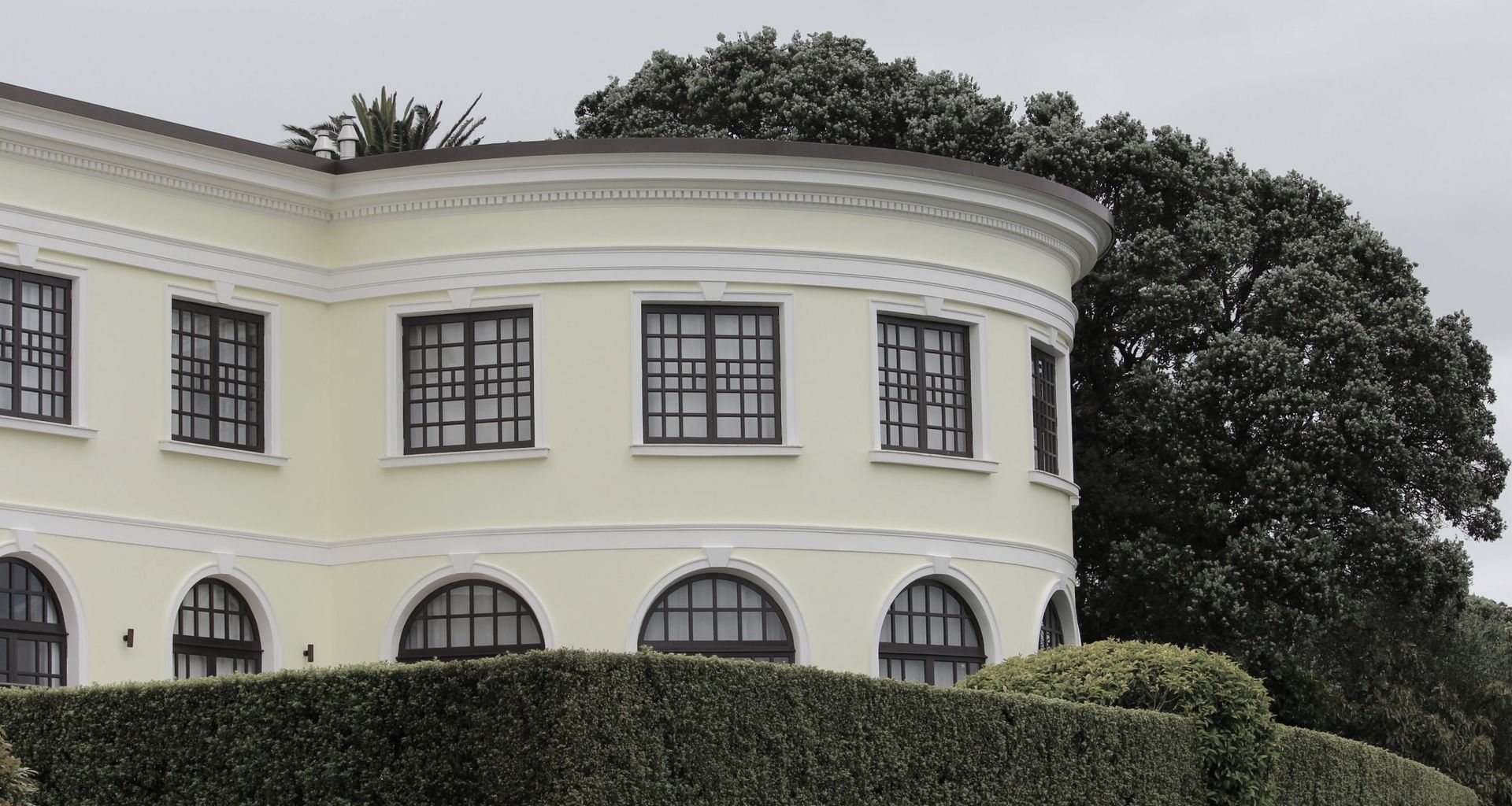 Paratai Drive Mansion banner