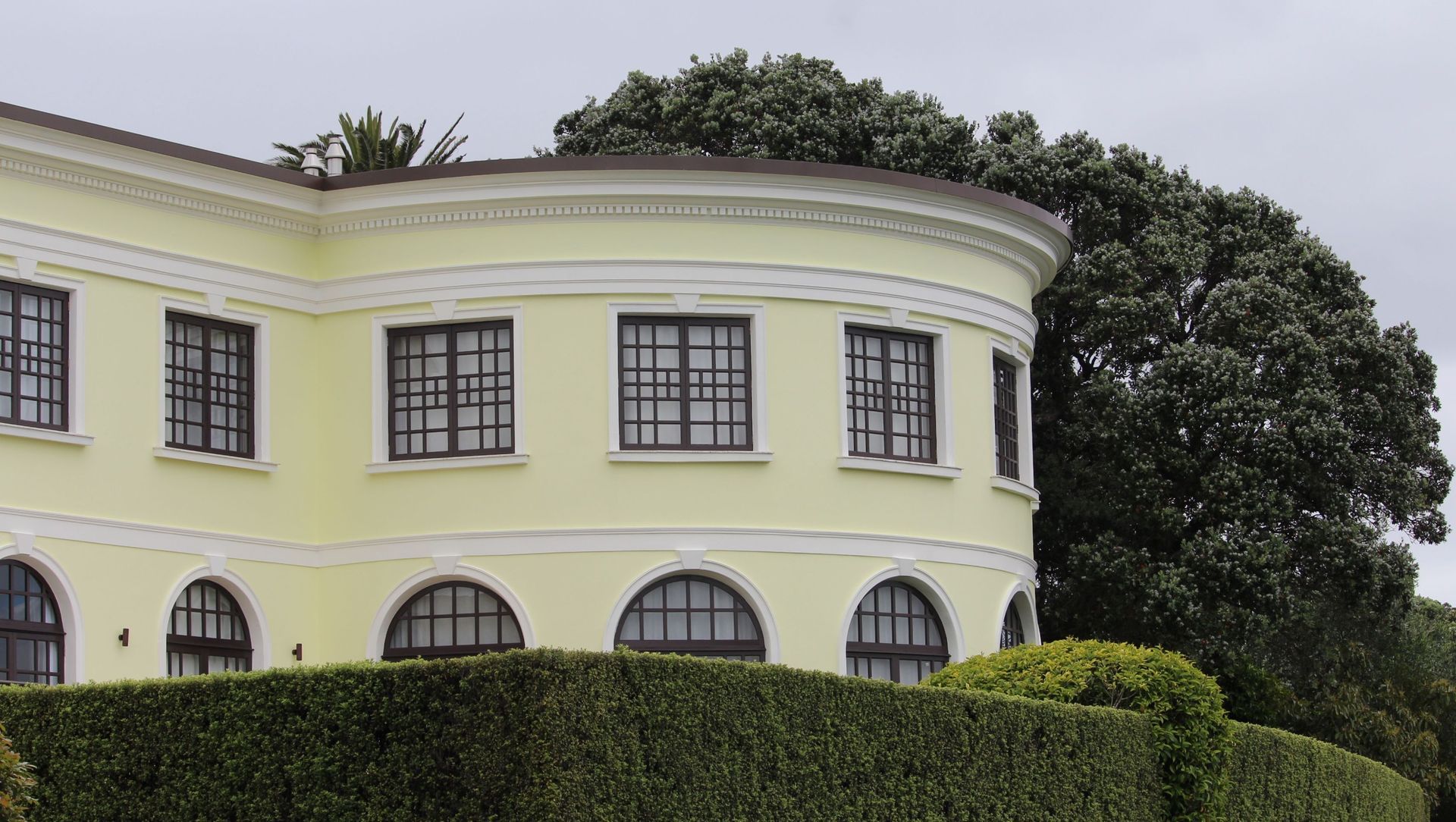 Paratai Drive Mansion banner
