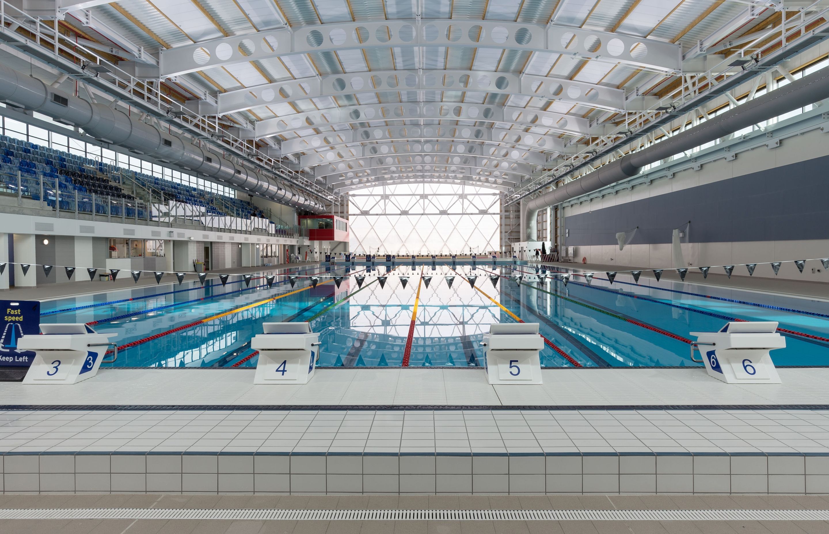 Sir Owen G. Glenn National Aquatic Centre