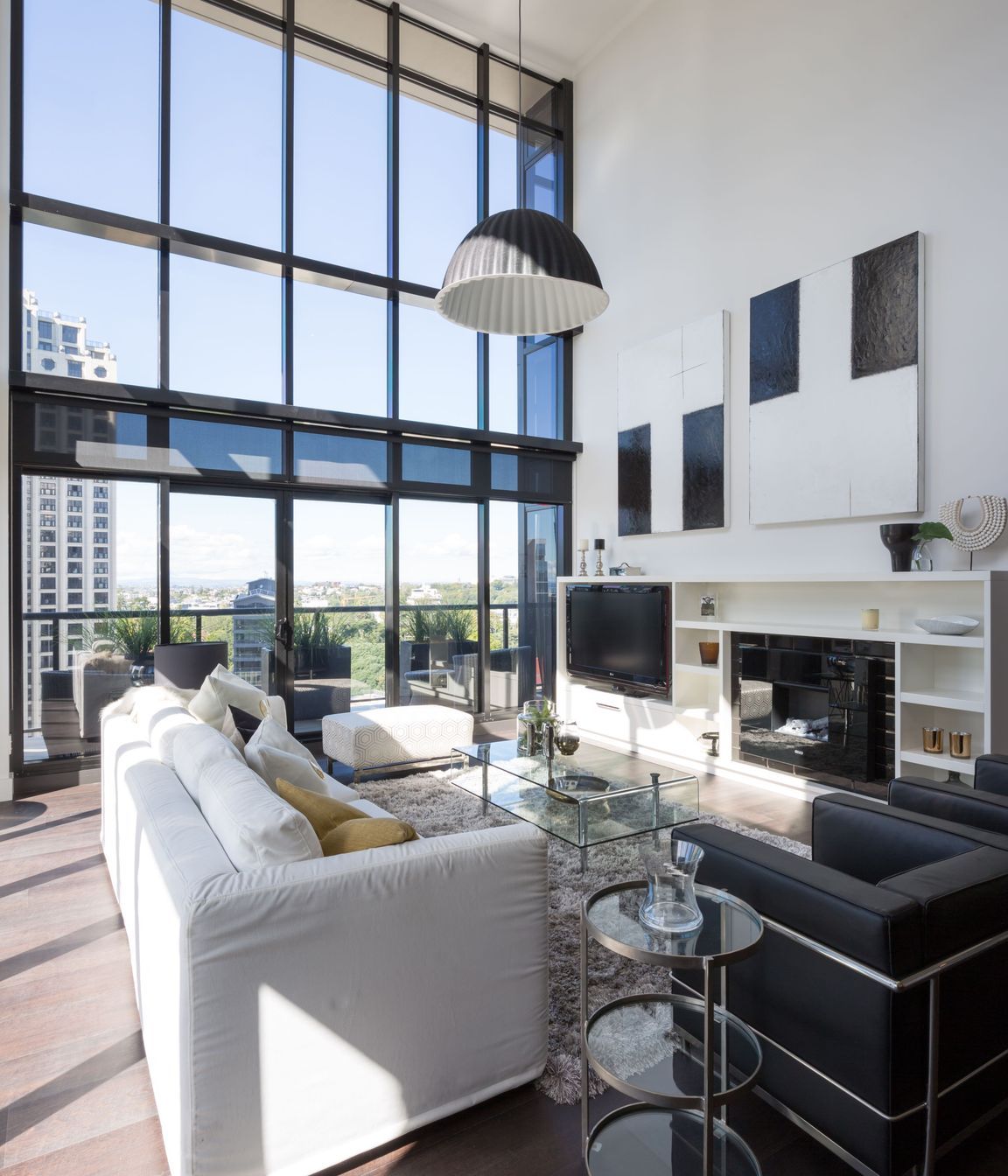Penthouse Apartment at Citylife Apartments in Auckland