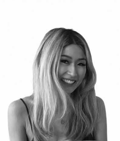 Julia Lola Wang