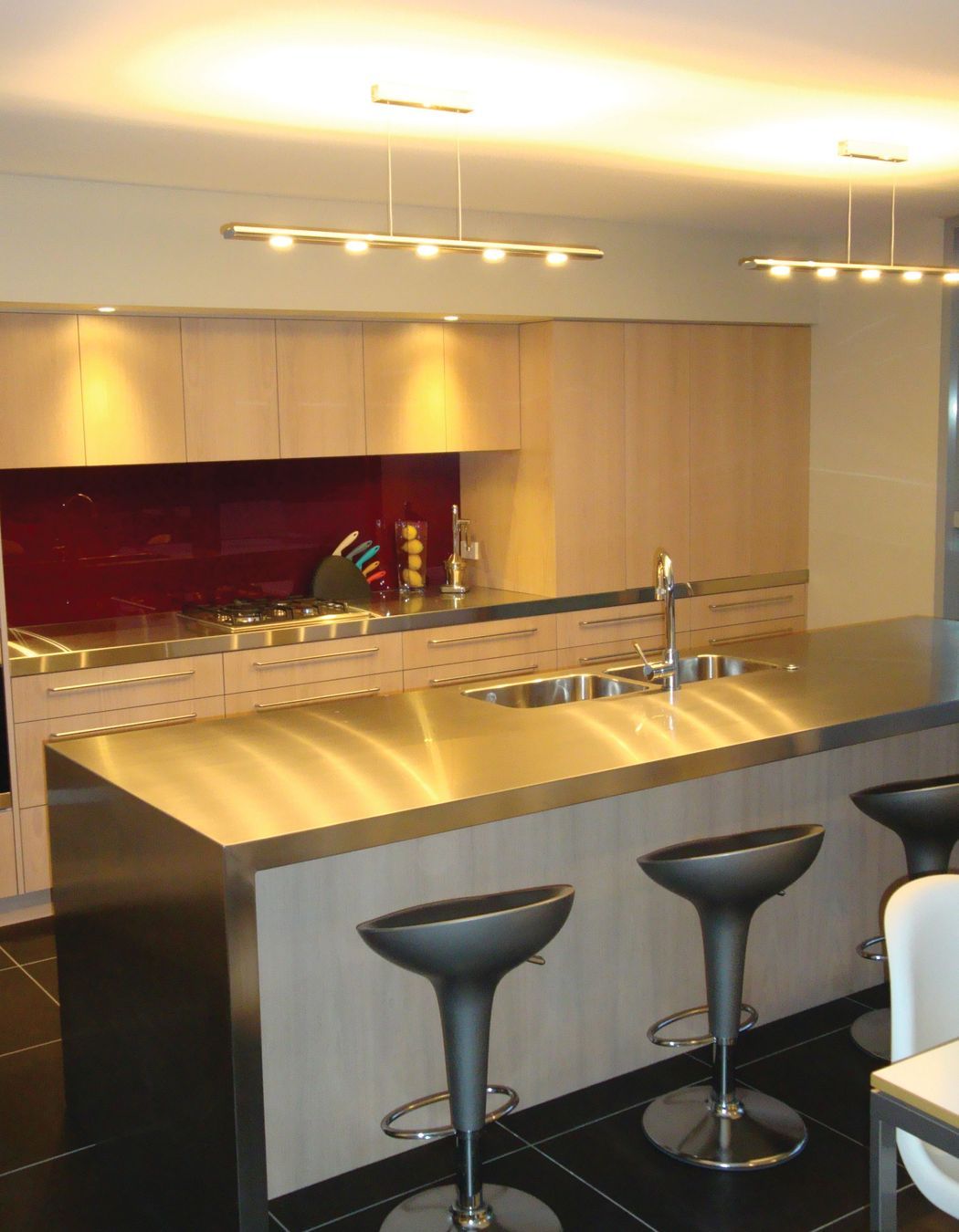 SUSTAINABLE HOUSE DESIGN - MEADOWBANK HOUSES