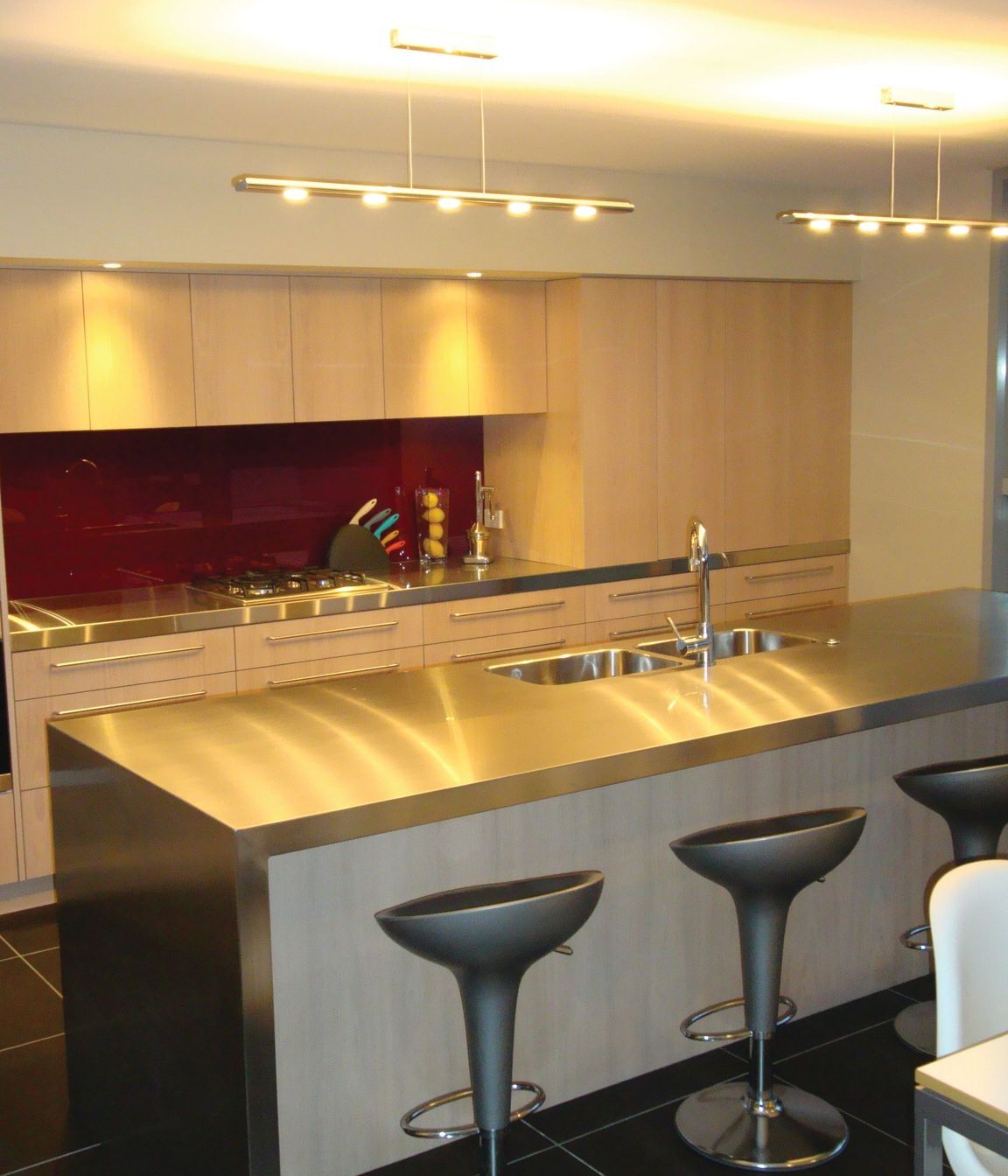 SUSTAINABLE HOUSE DESIGN - MEADOWBANK HOUSES