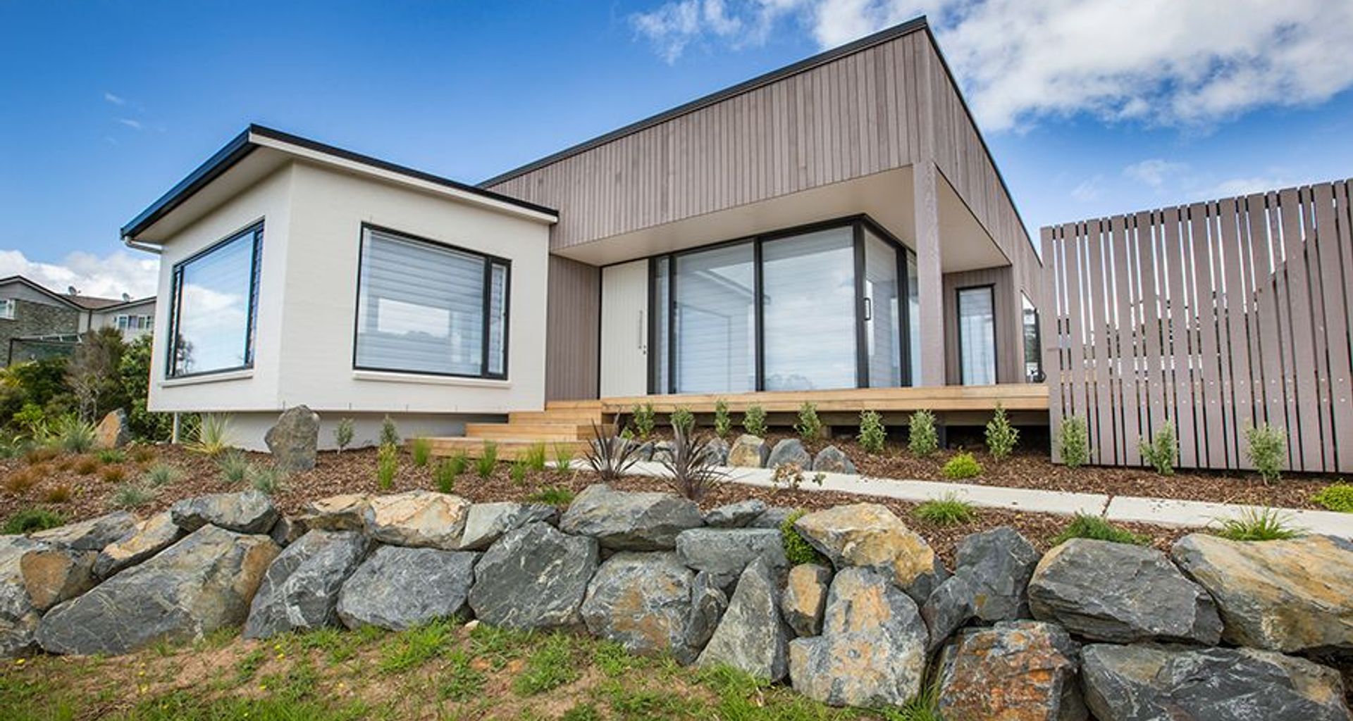 Whisper Cove House banner