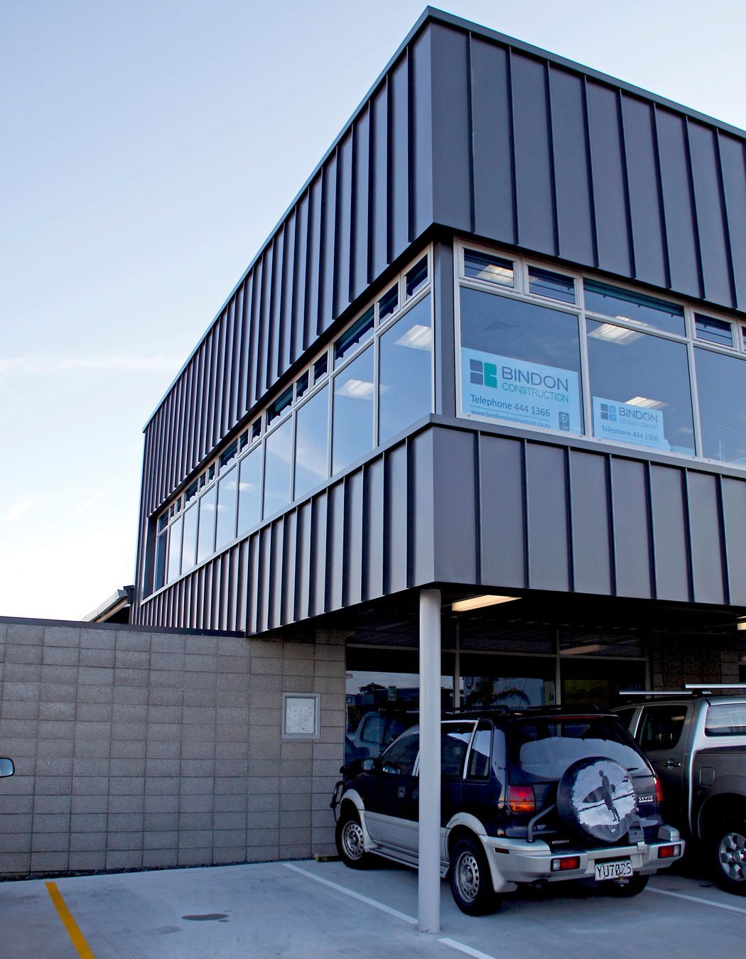 Glenfield Office/Warehouse