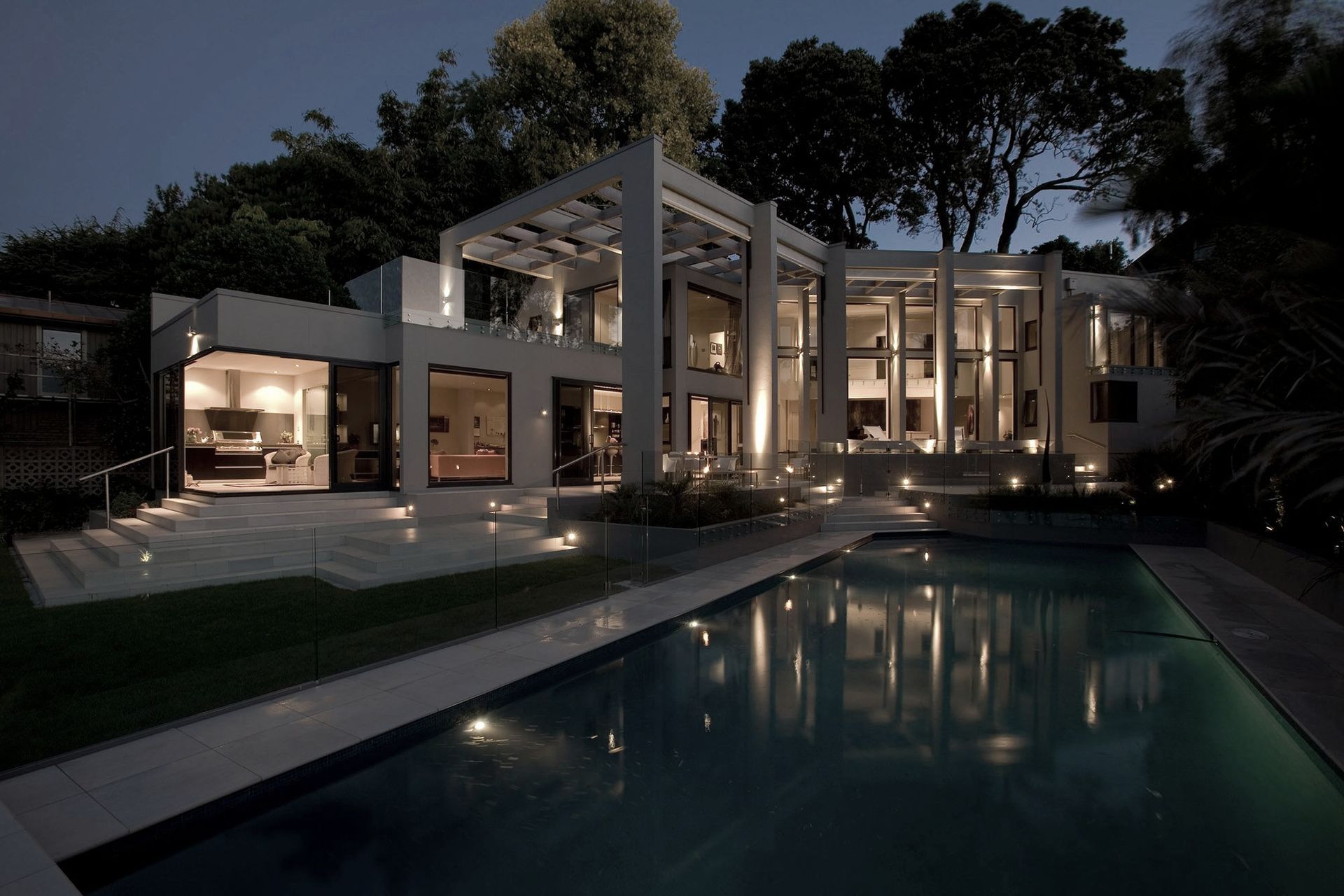 Crater Lake House