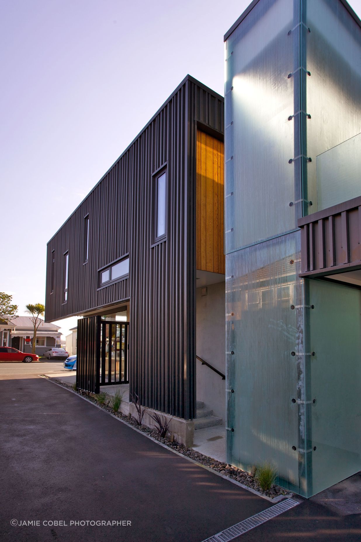 502 New North Road