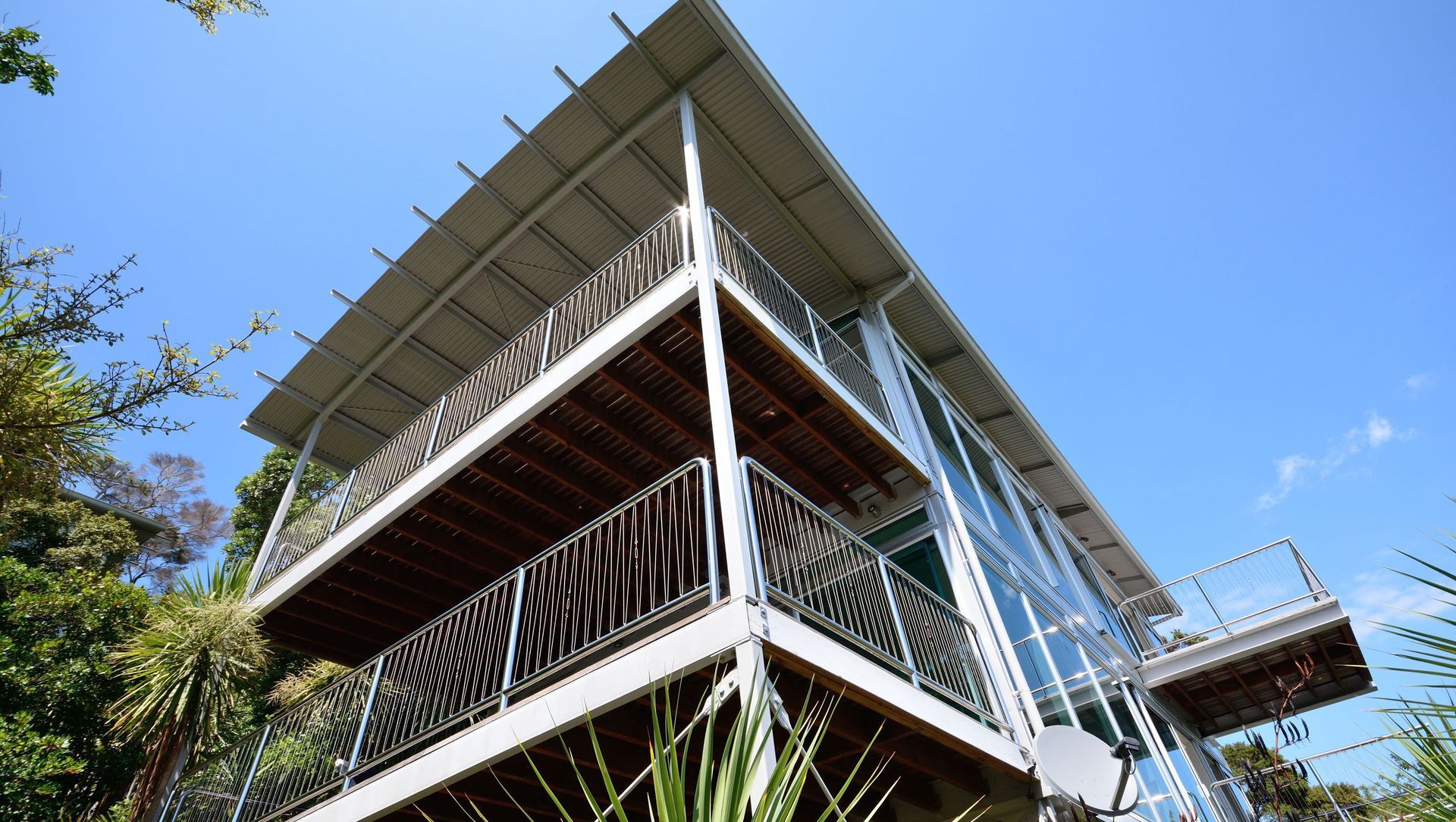 Mahurangi Steel House banner
