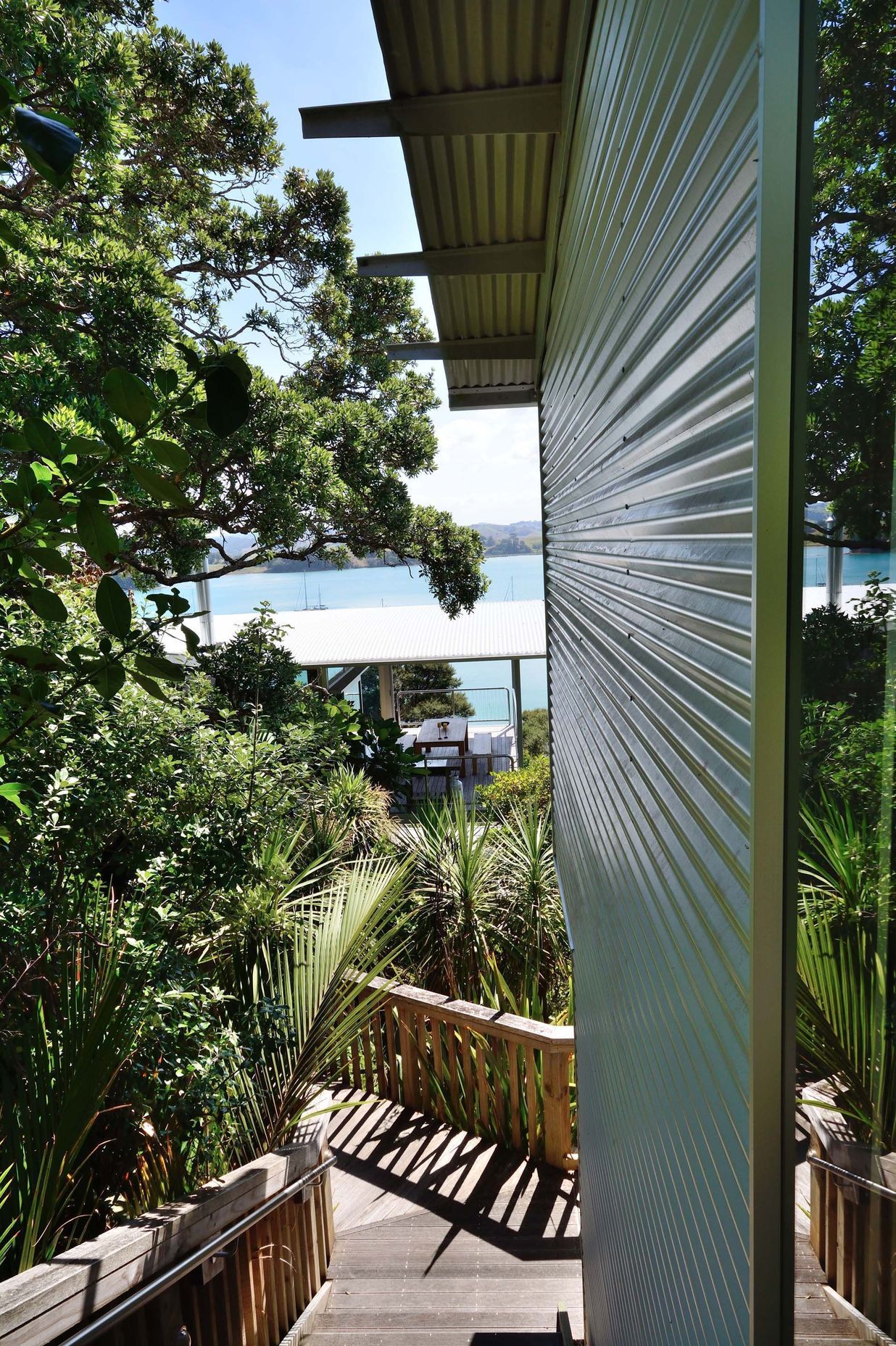 Mahurangi Steel House