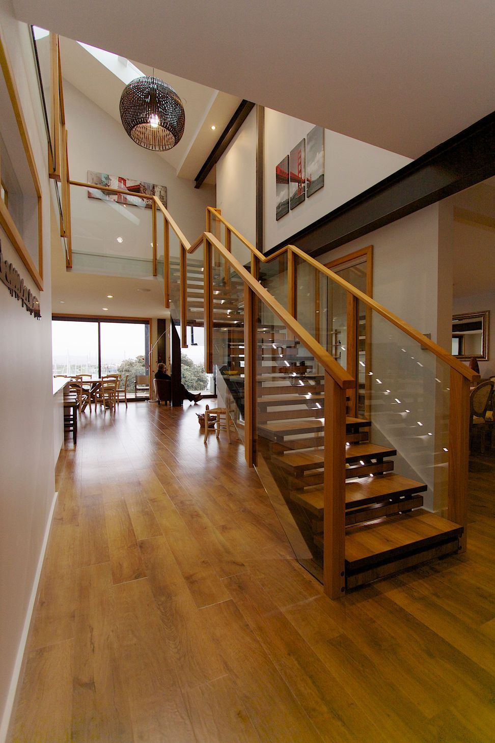 Shed 5 Apartment