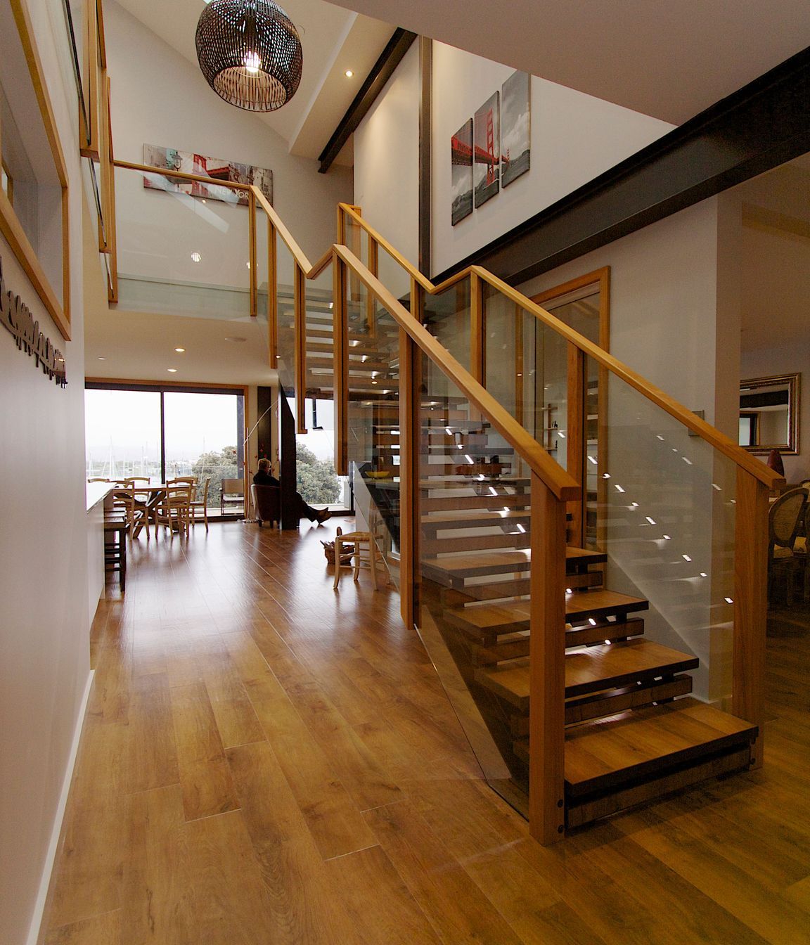Shed 5 Apartment