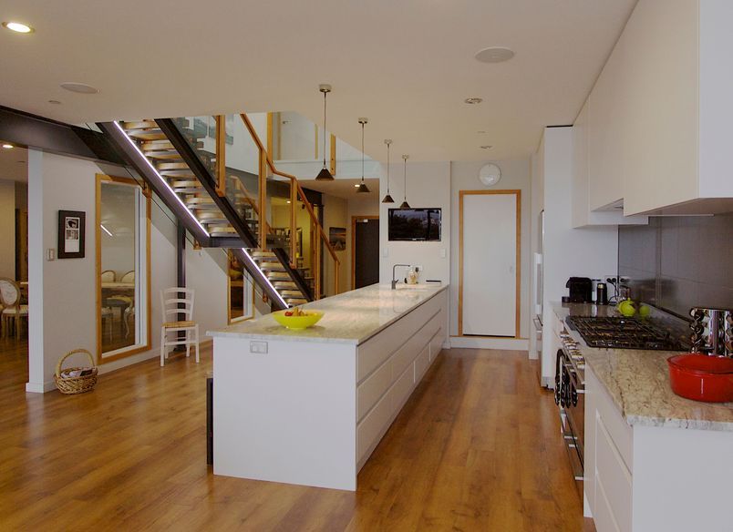 Shed 5 Apartment