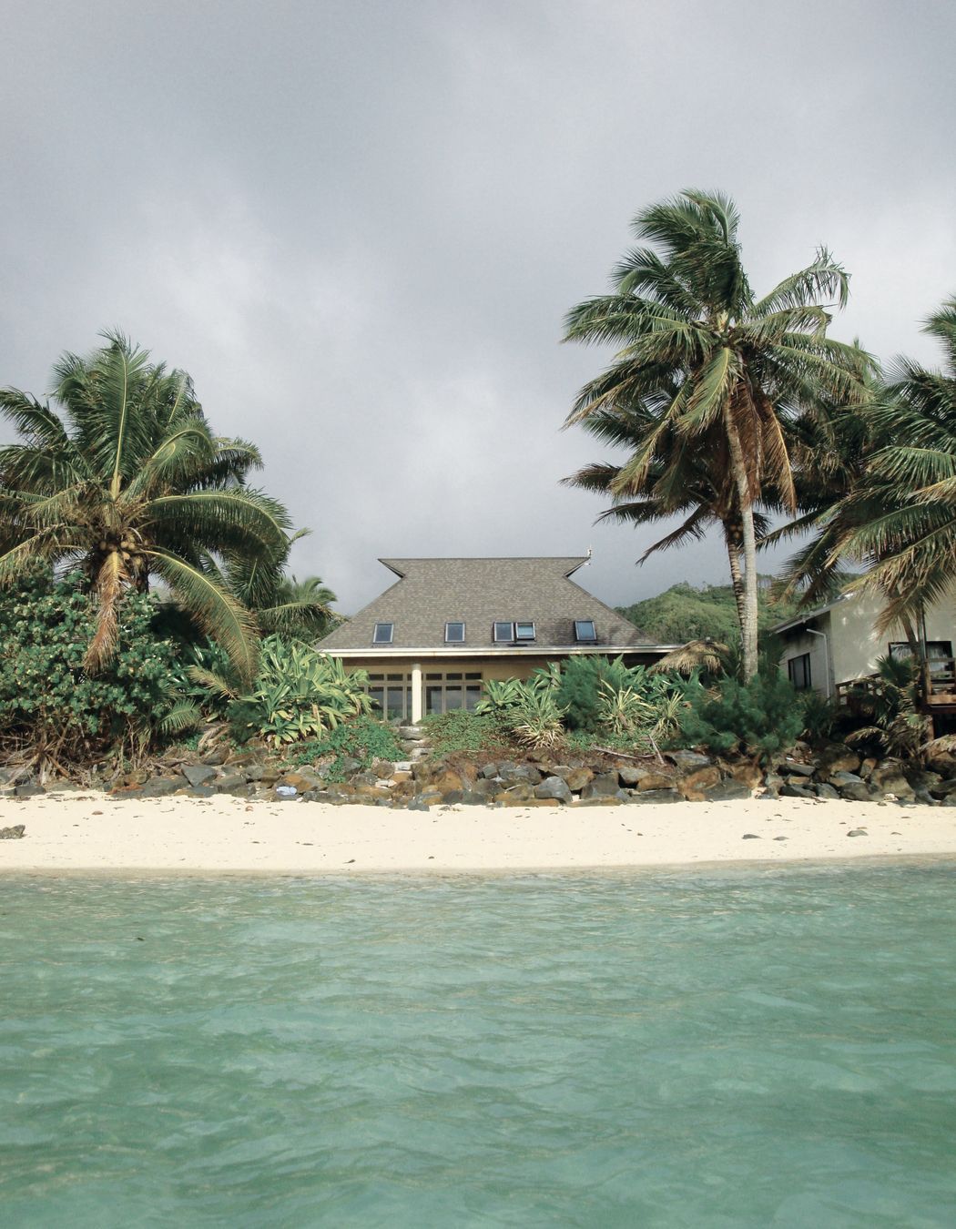 MURI BEACH HOUSE, RAROTONGA